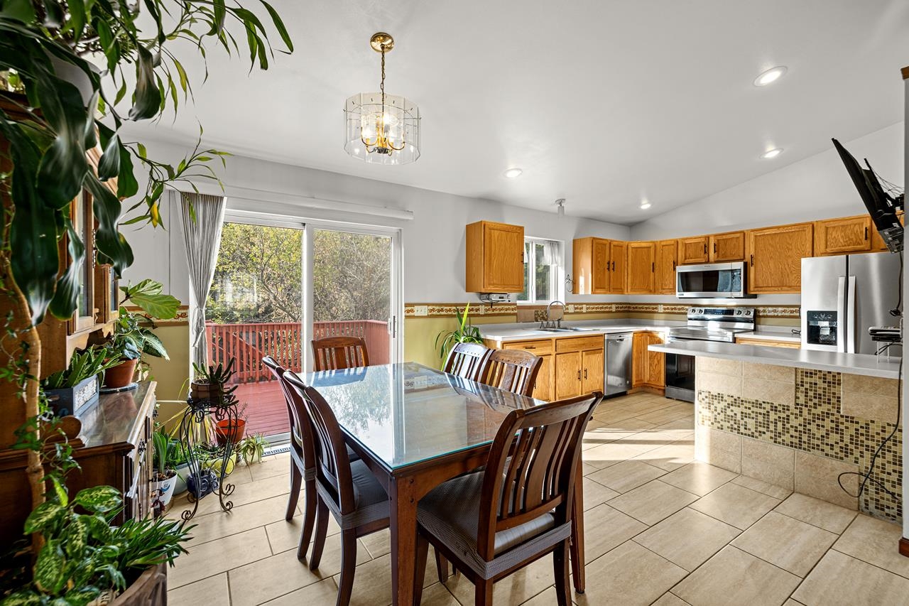 1305 Jackson Street Property Photo 18