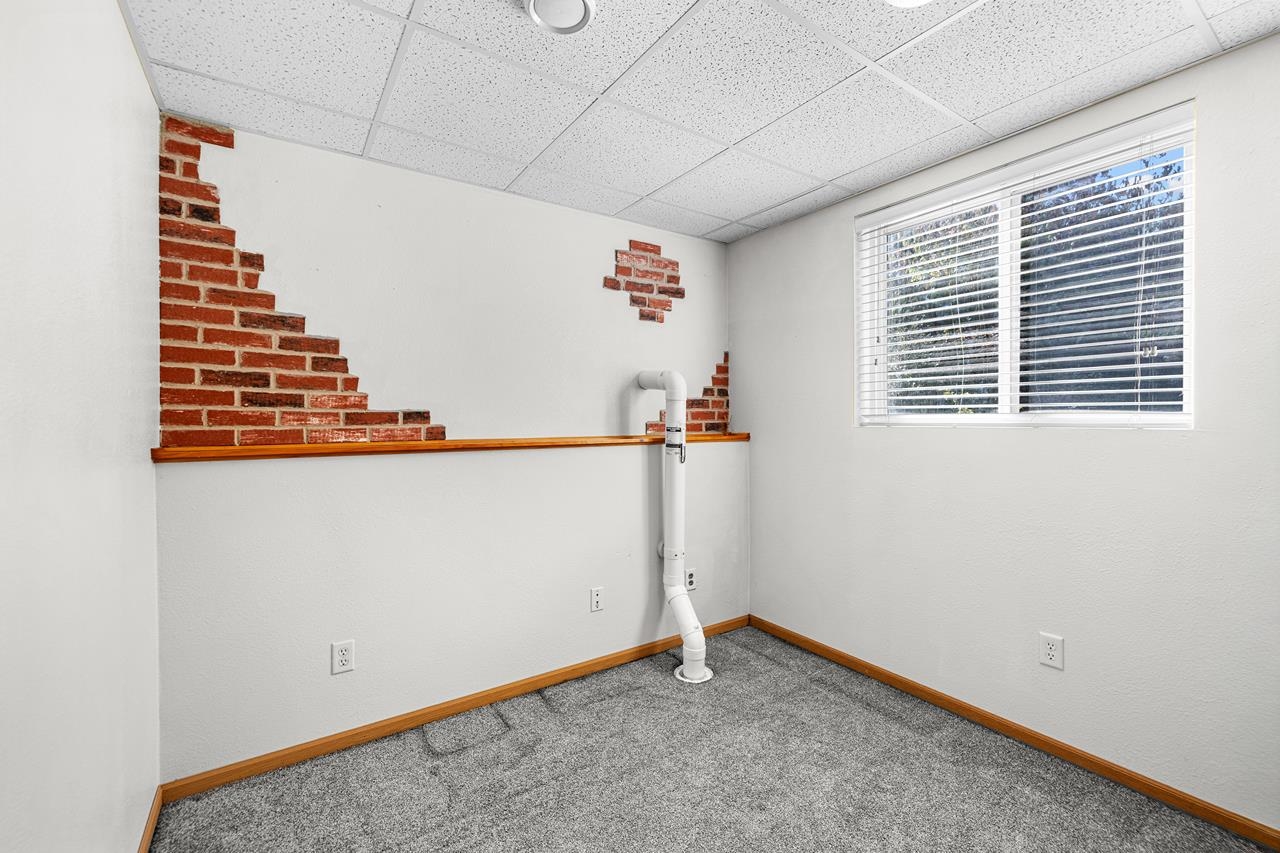 1305 Jackson Street Property Photo 38