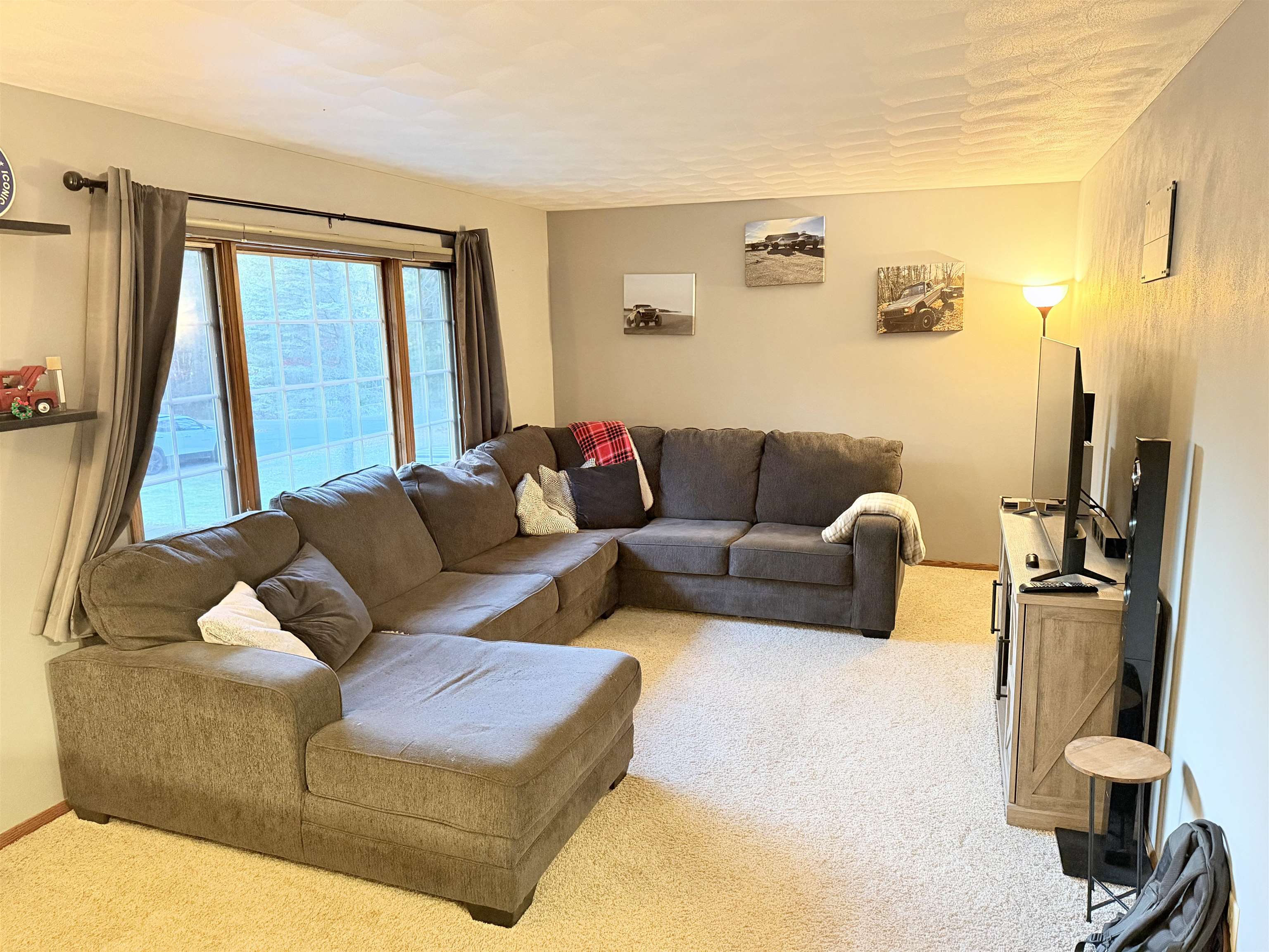 150605 Arrowood Lane Property Photo 6