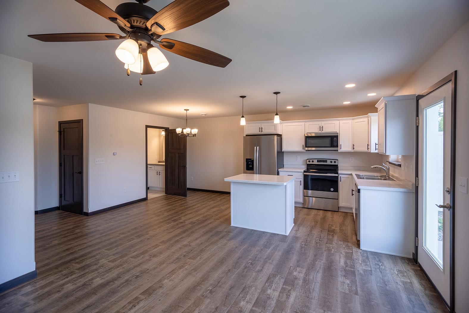 3316 Green Pastures Lane Property Photo 2