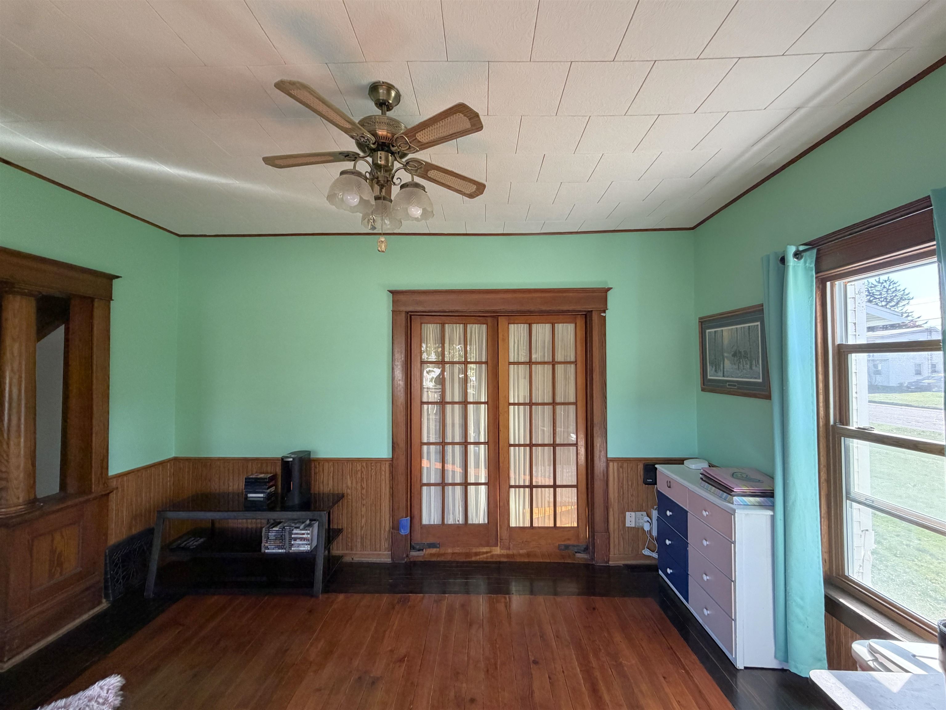 628 Mendlik Avenue Property Photo 5