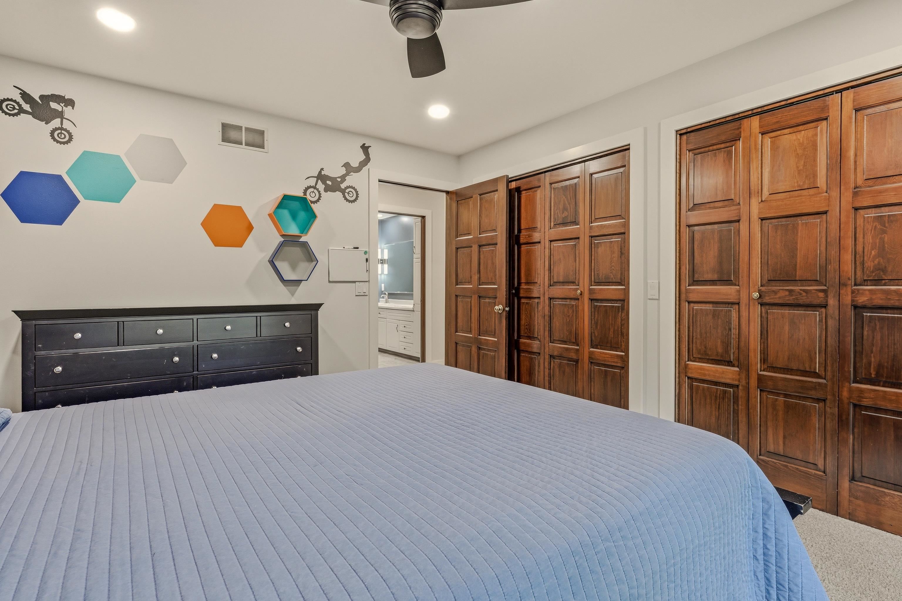 215511 Scout Road Property Photo 38
