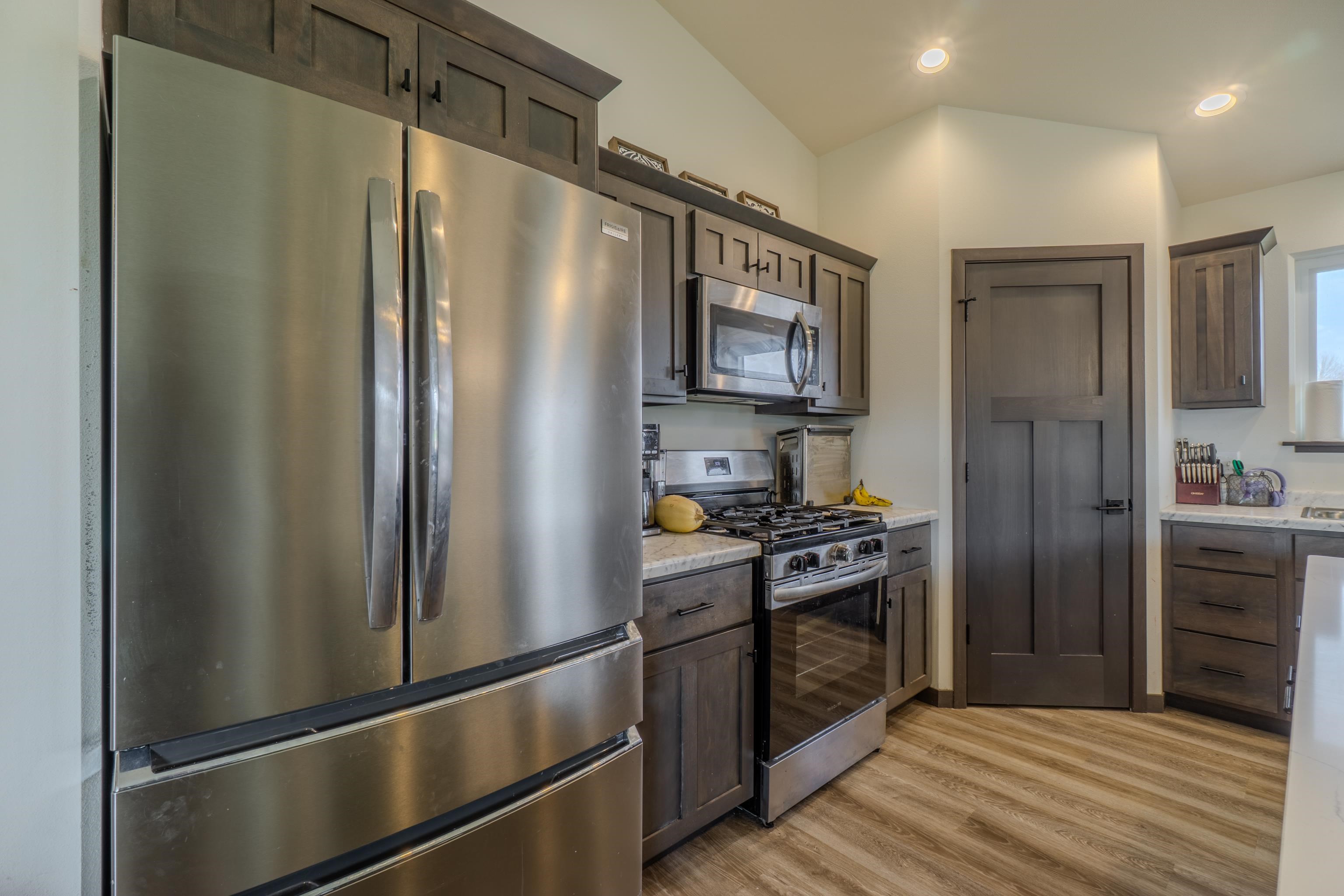 8403 Hinner Springs Drive Property Photo 13
