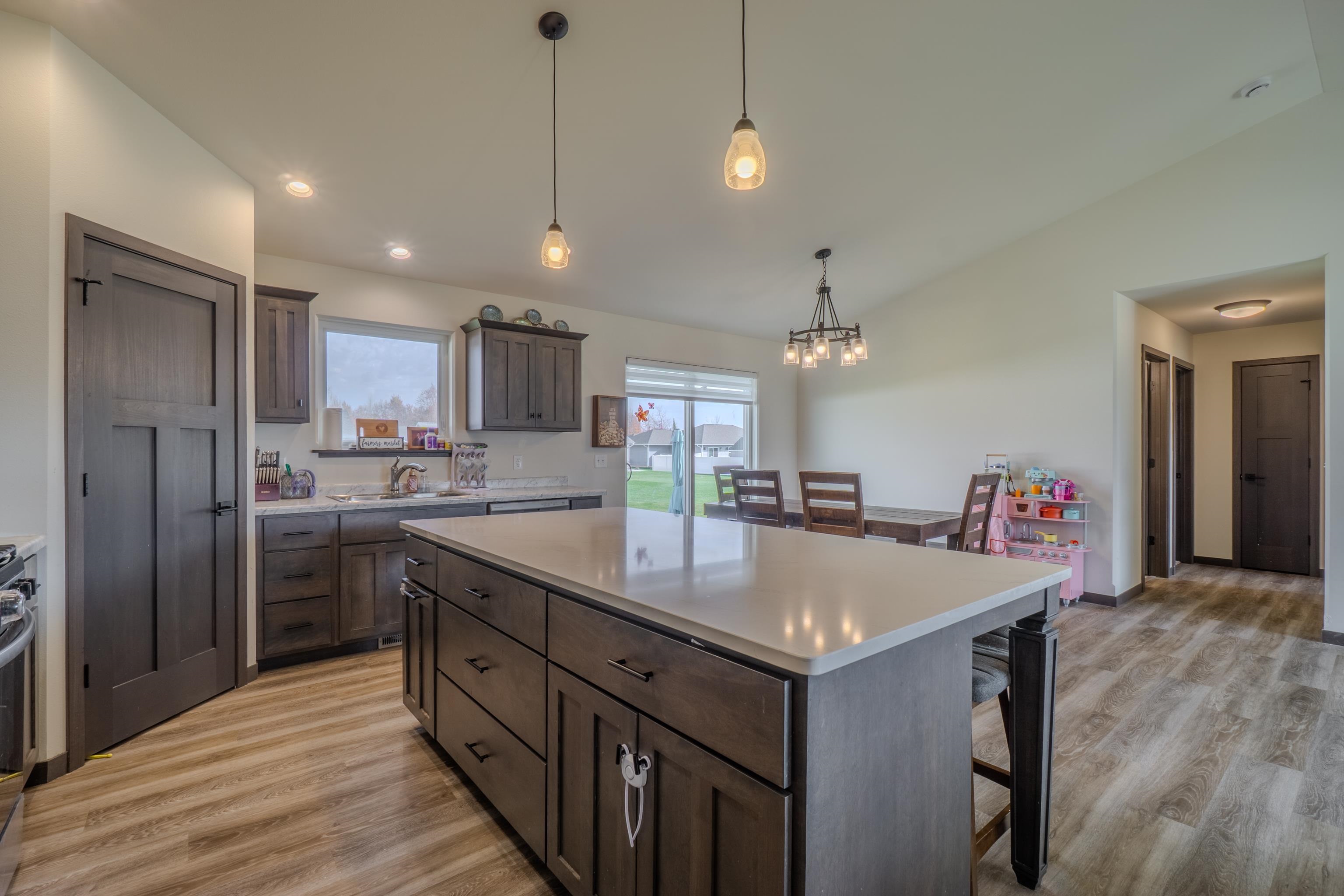 8403 Hinner Springs Drive Property Photo 14