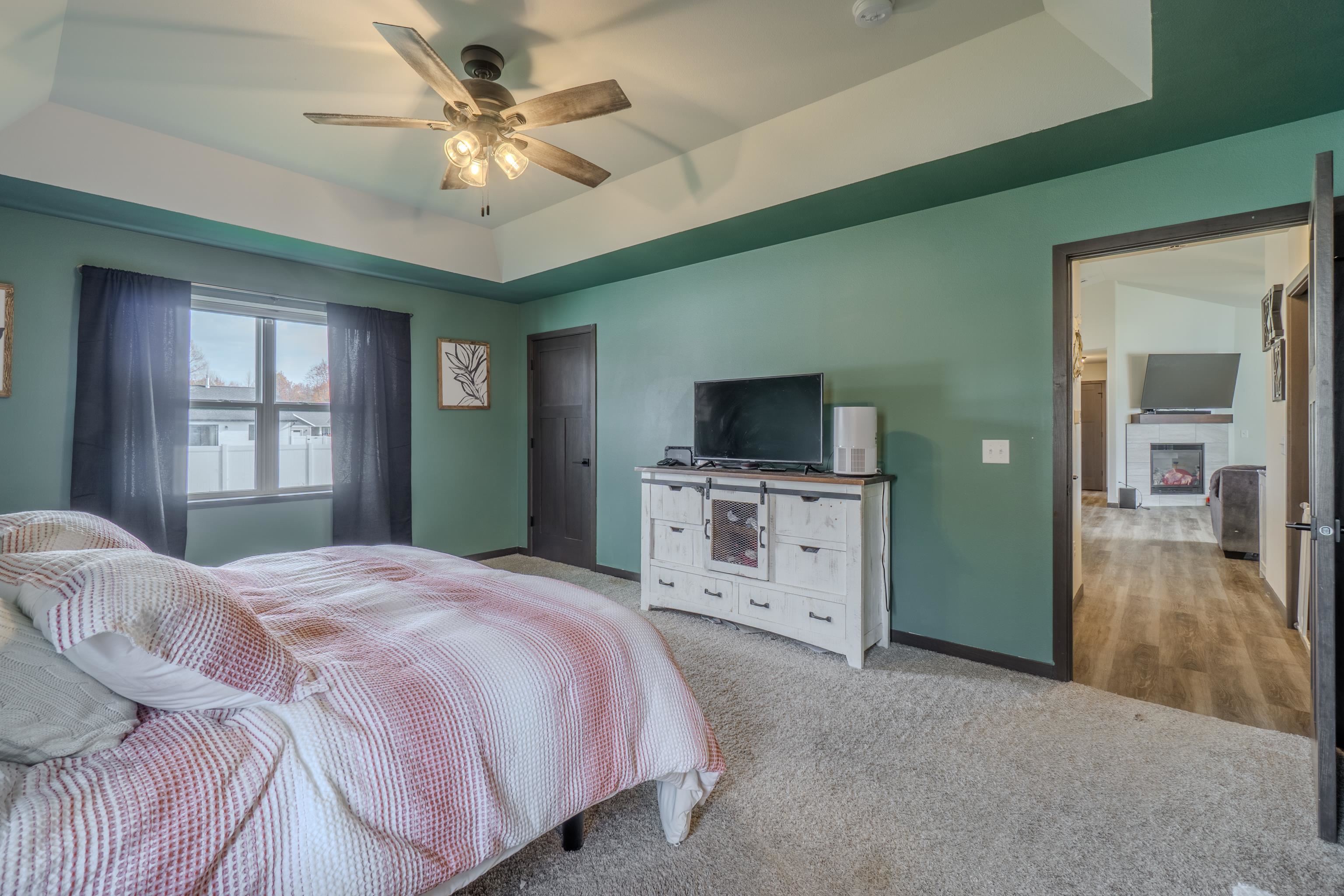 8403 Hinner Springs Drive Property Photo 24