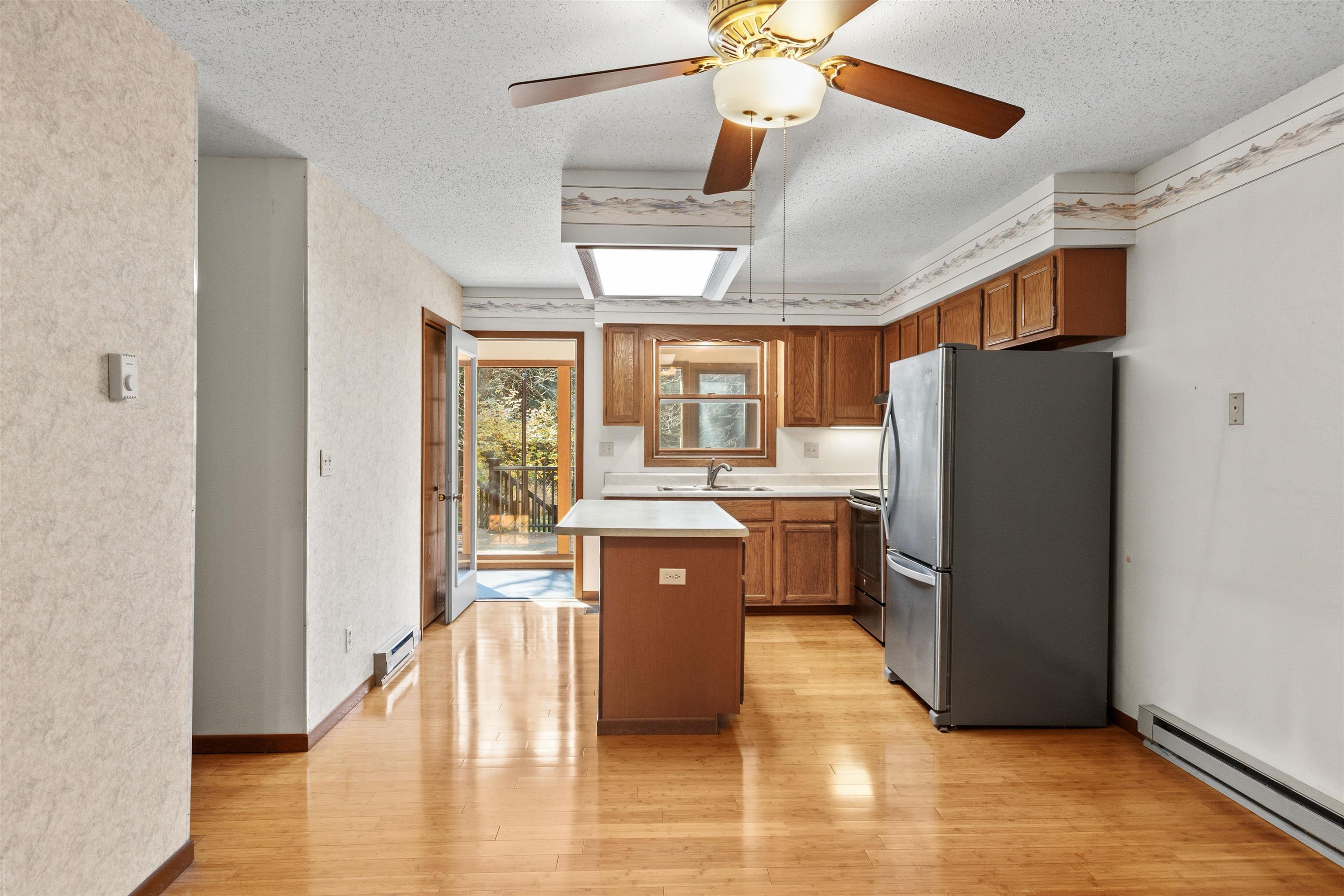 7531 Dewberry Lane Property Photo 10
