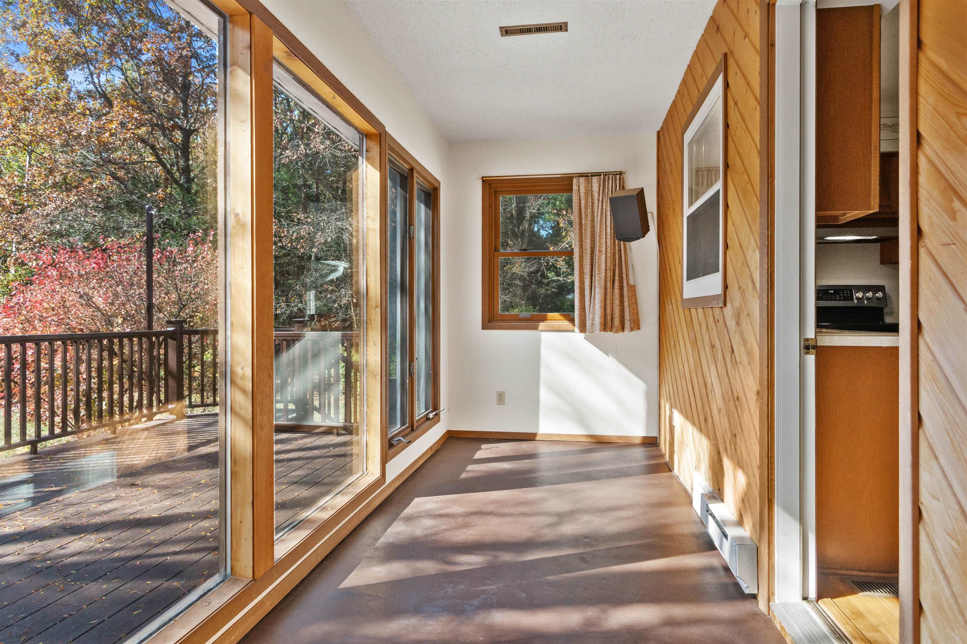 7531 Dewberry Lane Property Photo 14