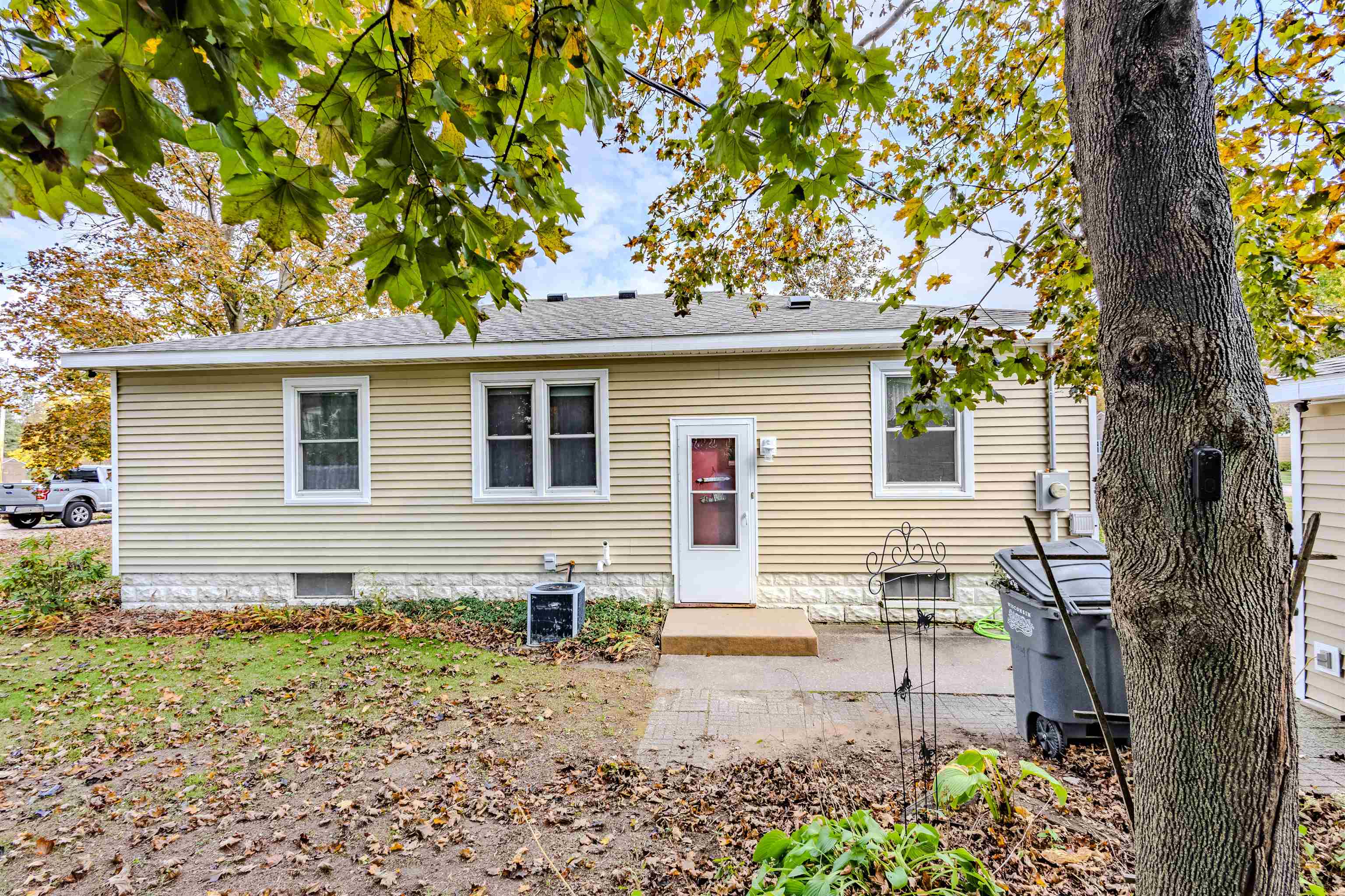 540 S 11th Street Property Photo 2
