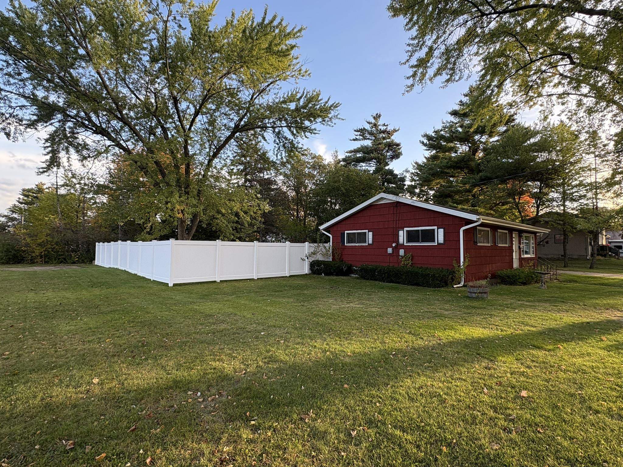 461 Piltz Avenue Property Photo 27