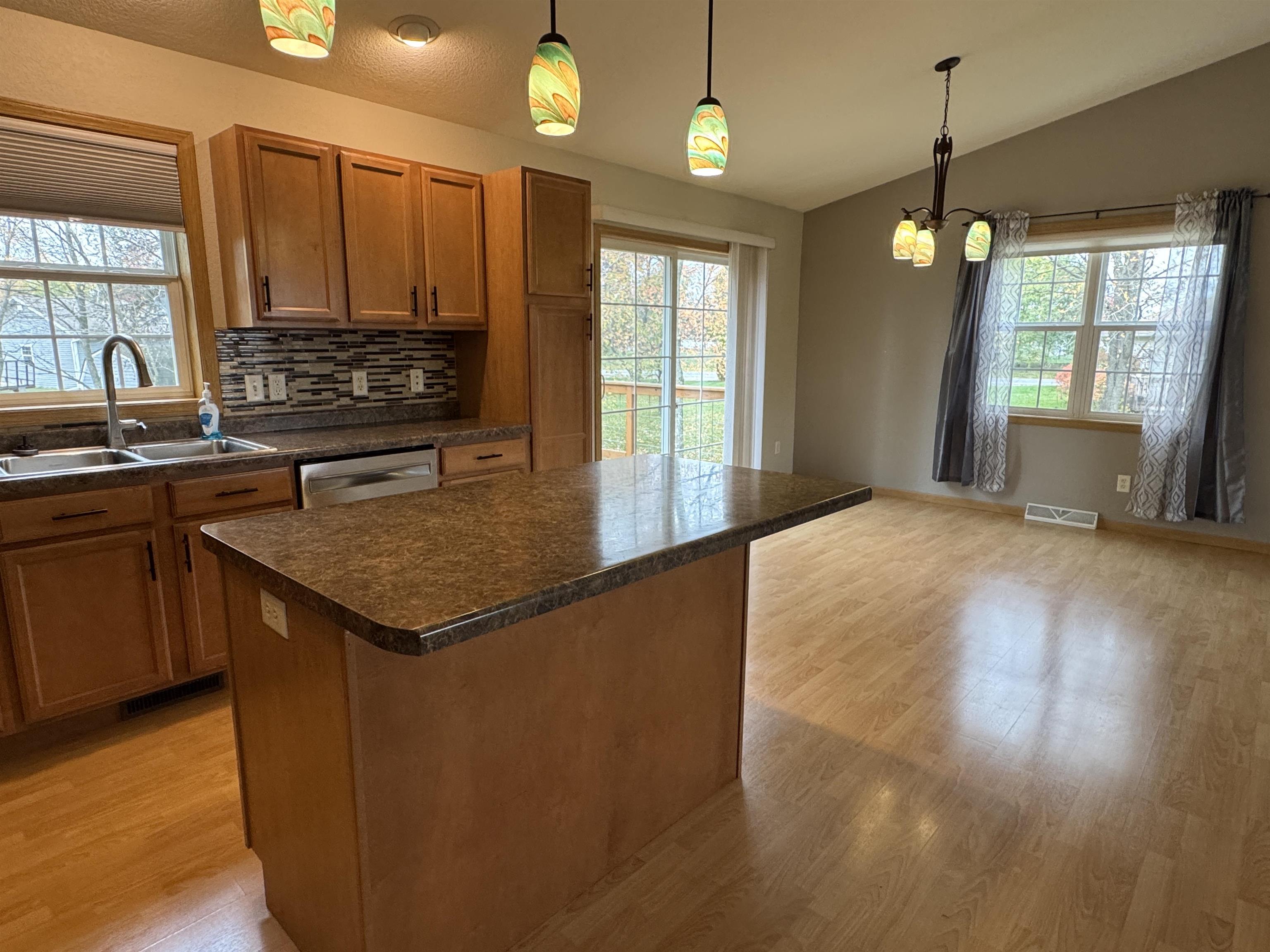 2049 Arlene Lane Property Photo 7