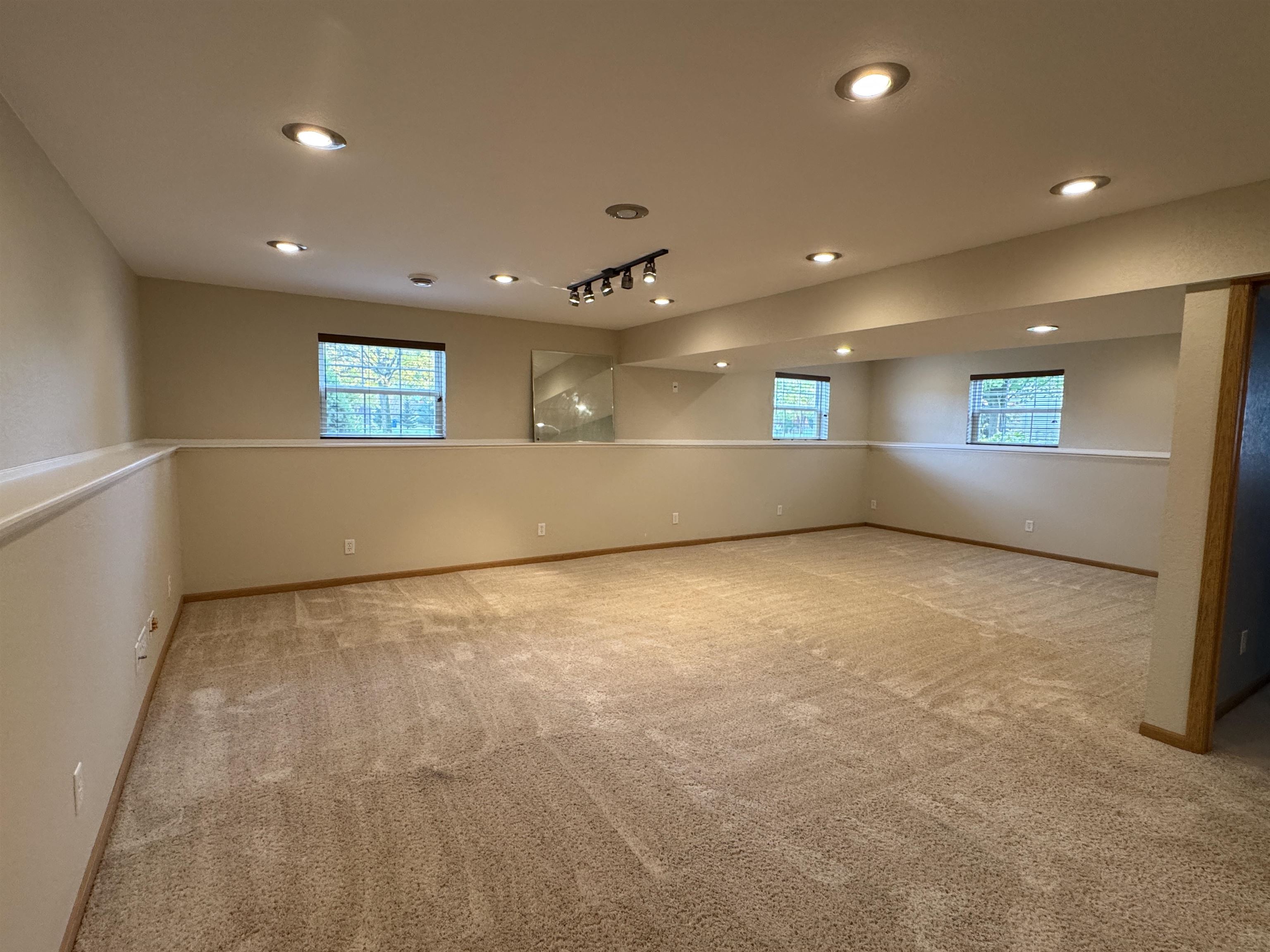 2049 Arlene Lane Property Photo 20