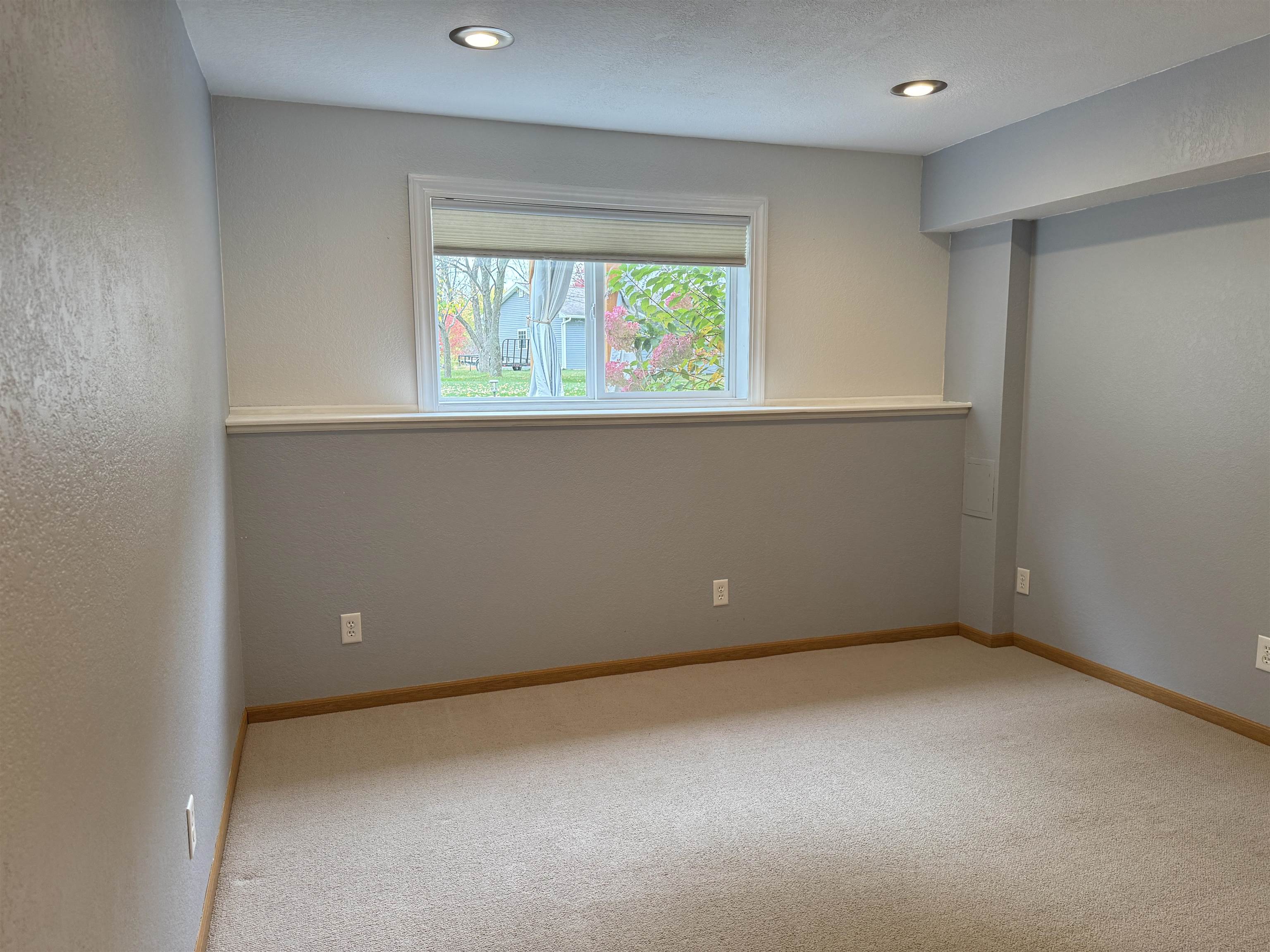 2049 Arlene Lane Property Photo 24