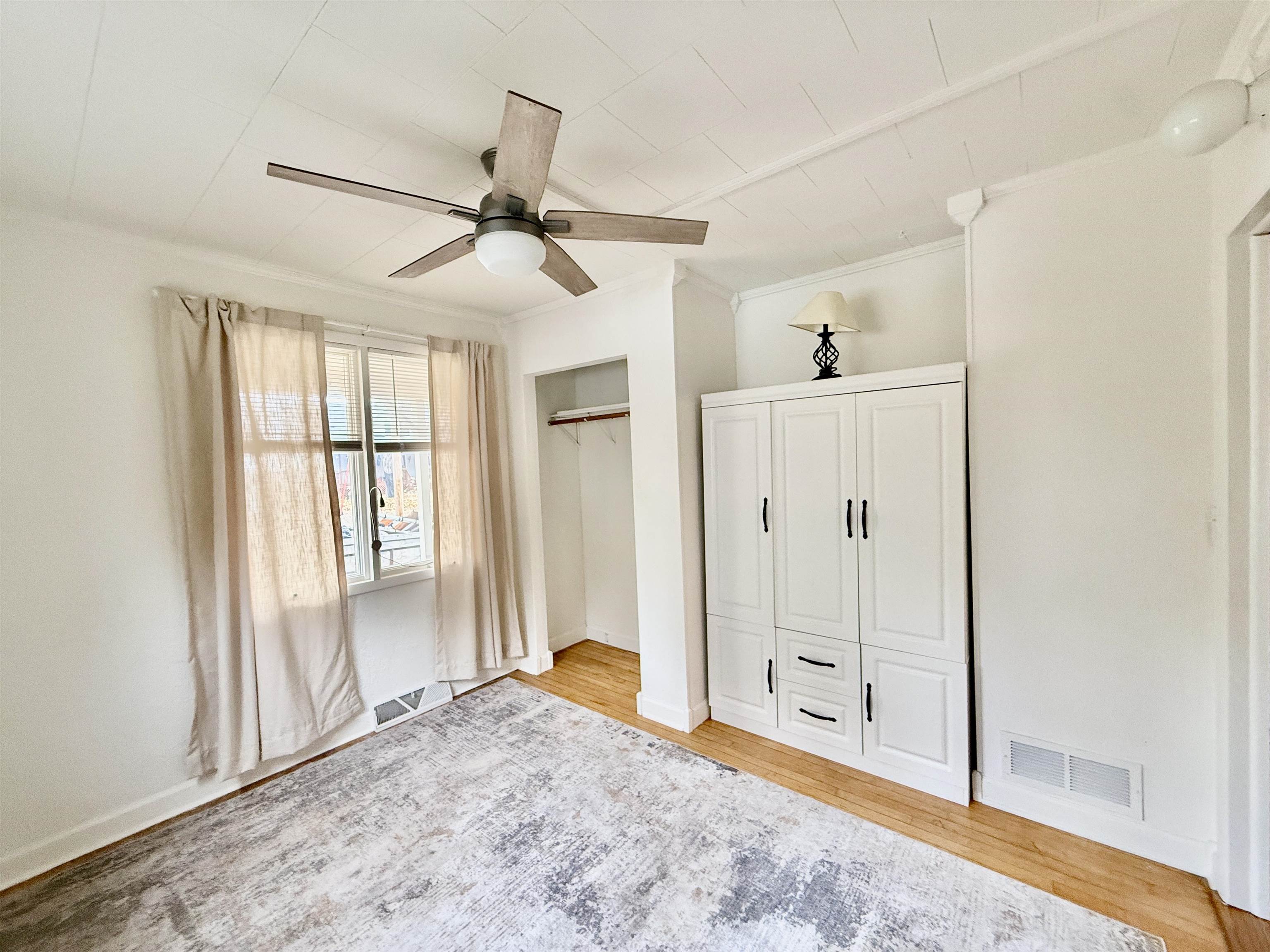 505 Walker Street Property Photo 20