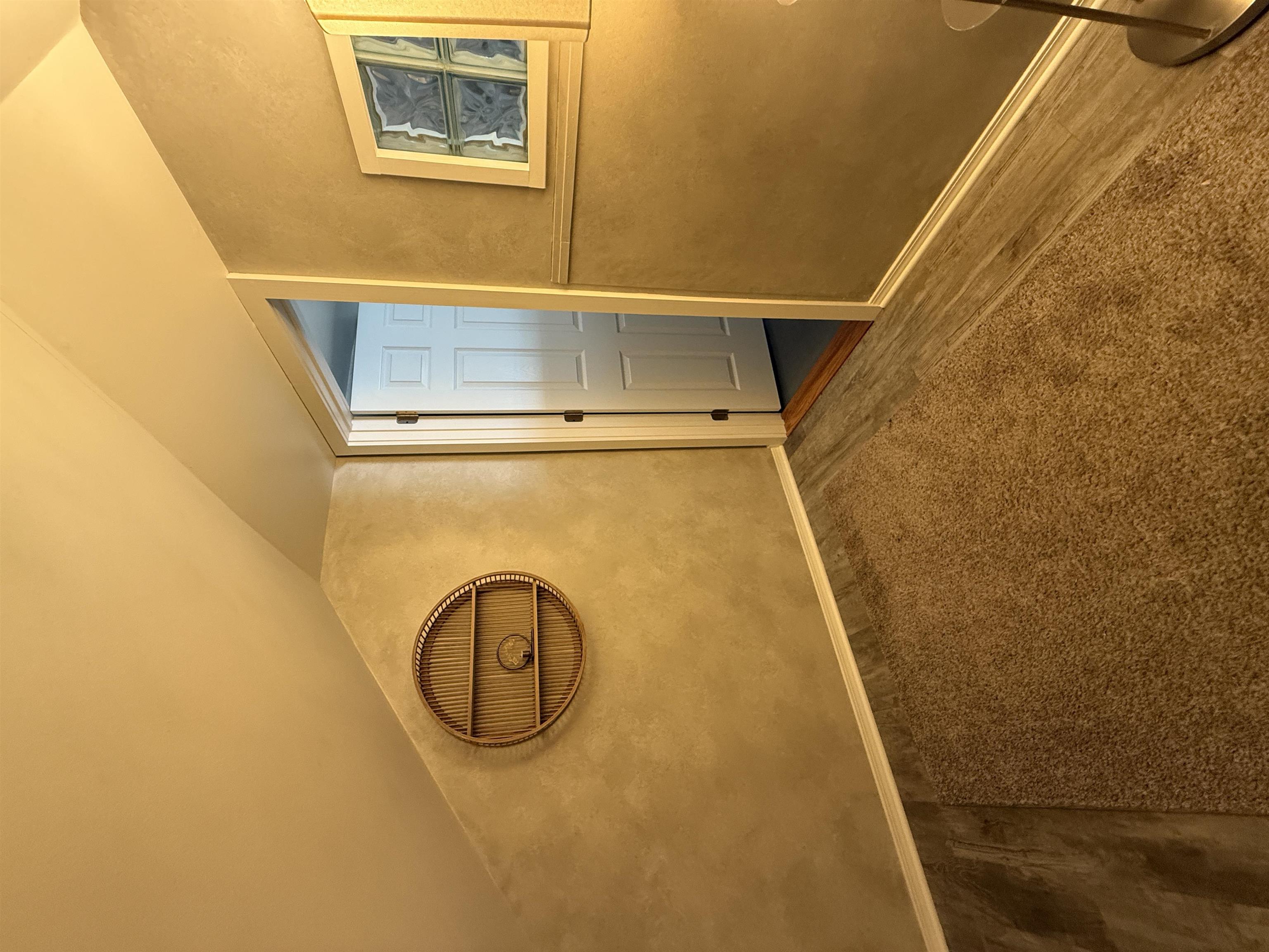 505 Walker Street Property Photo 45