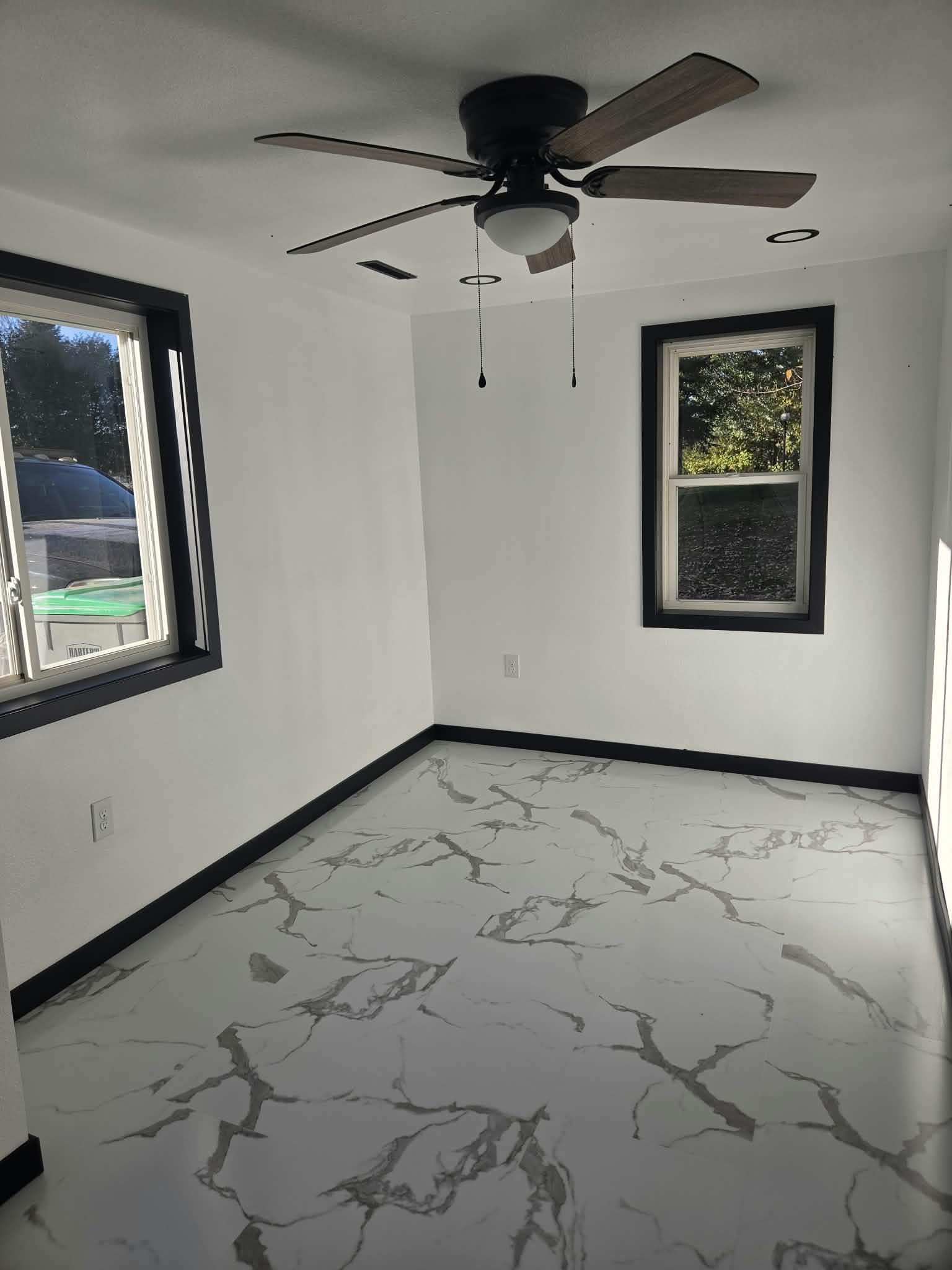 409 Morgan Avenue Property Photo 14