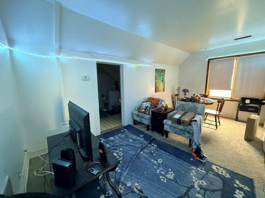 409 Pier Street Property Photo 21