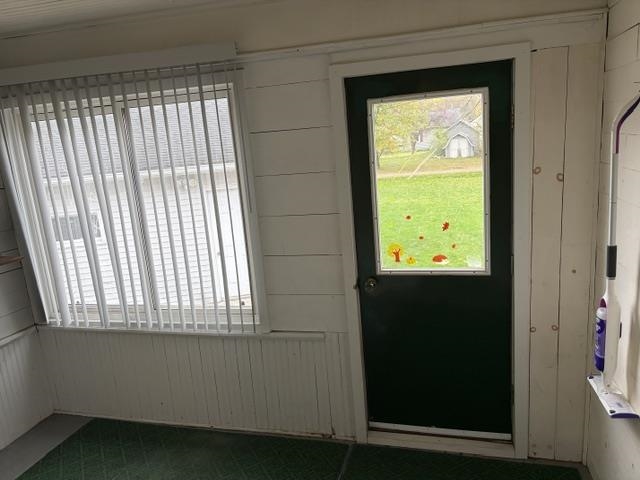 713 N Maple Avenue Property Photo 9