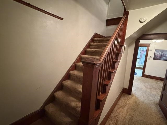 713 N Maple Avenue Property Photo 16
