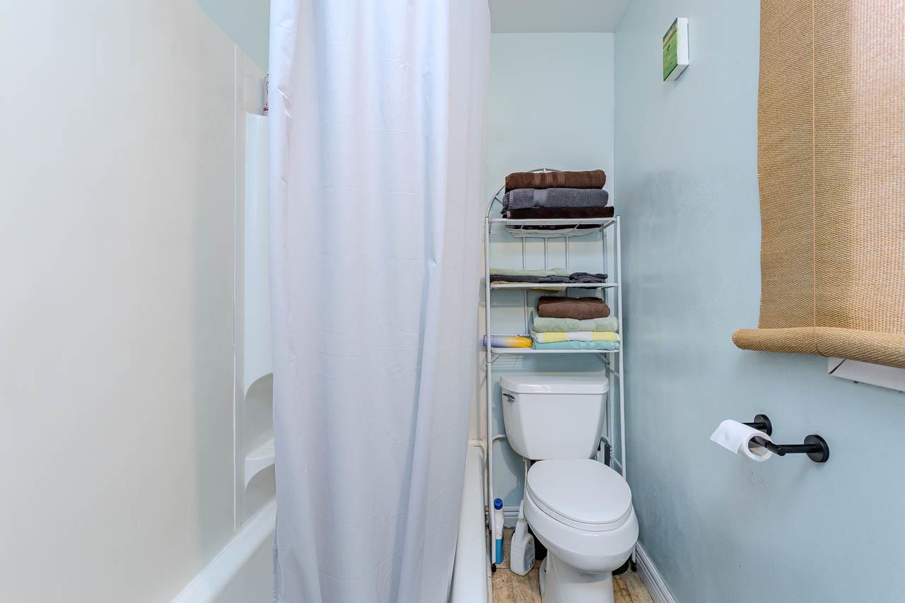 112 S Genesee Street Property Photo 13