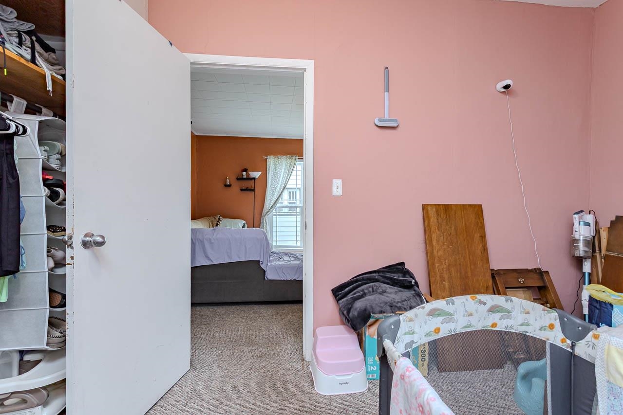 112 S Genesee Street Property Photo 17