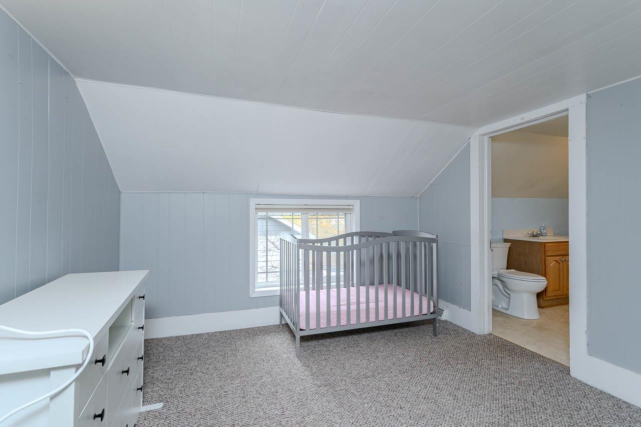 112 S Genesee Street Property Photo 27