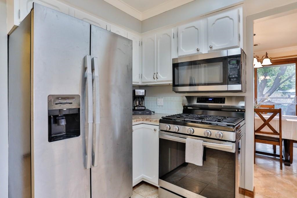 4802 Augustine Avenue Property Photo 17