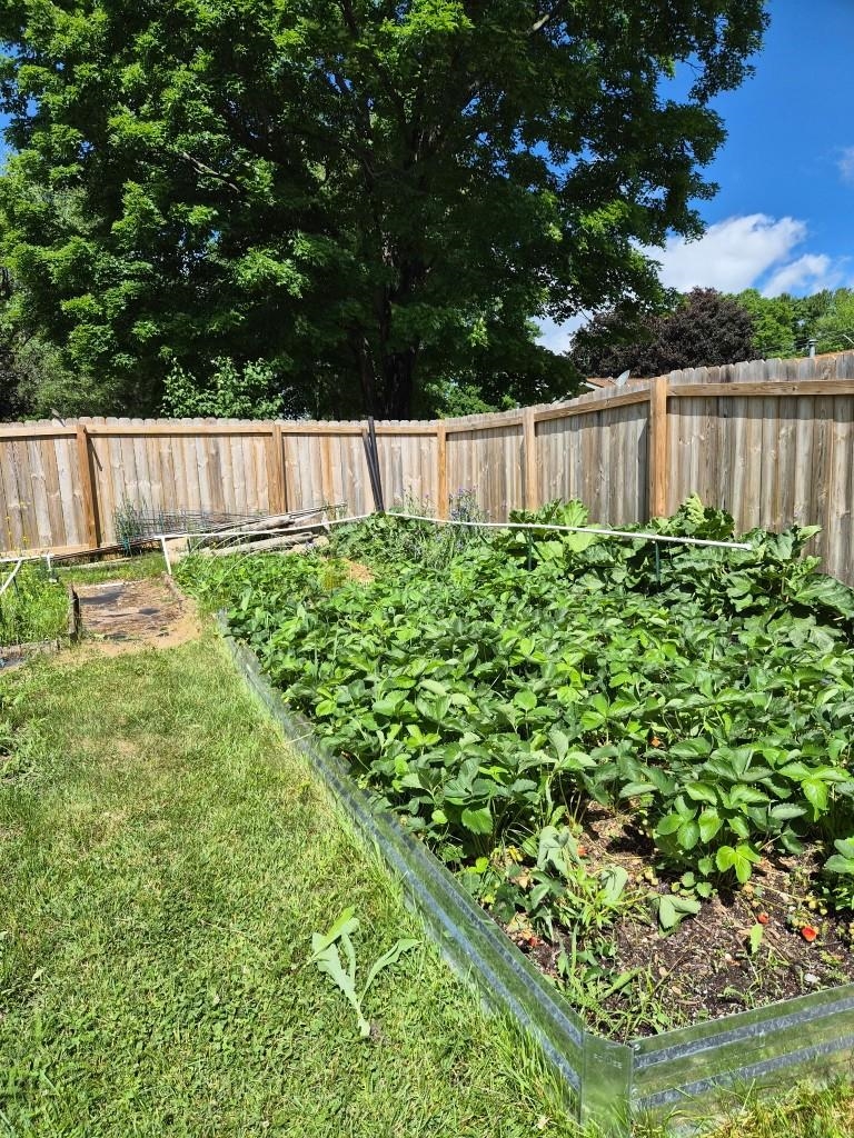 4802 Augustine Avenue Property Photo 44