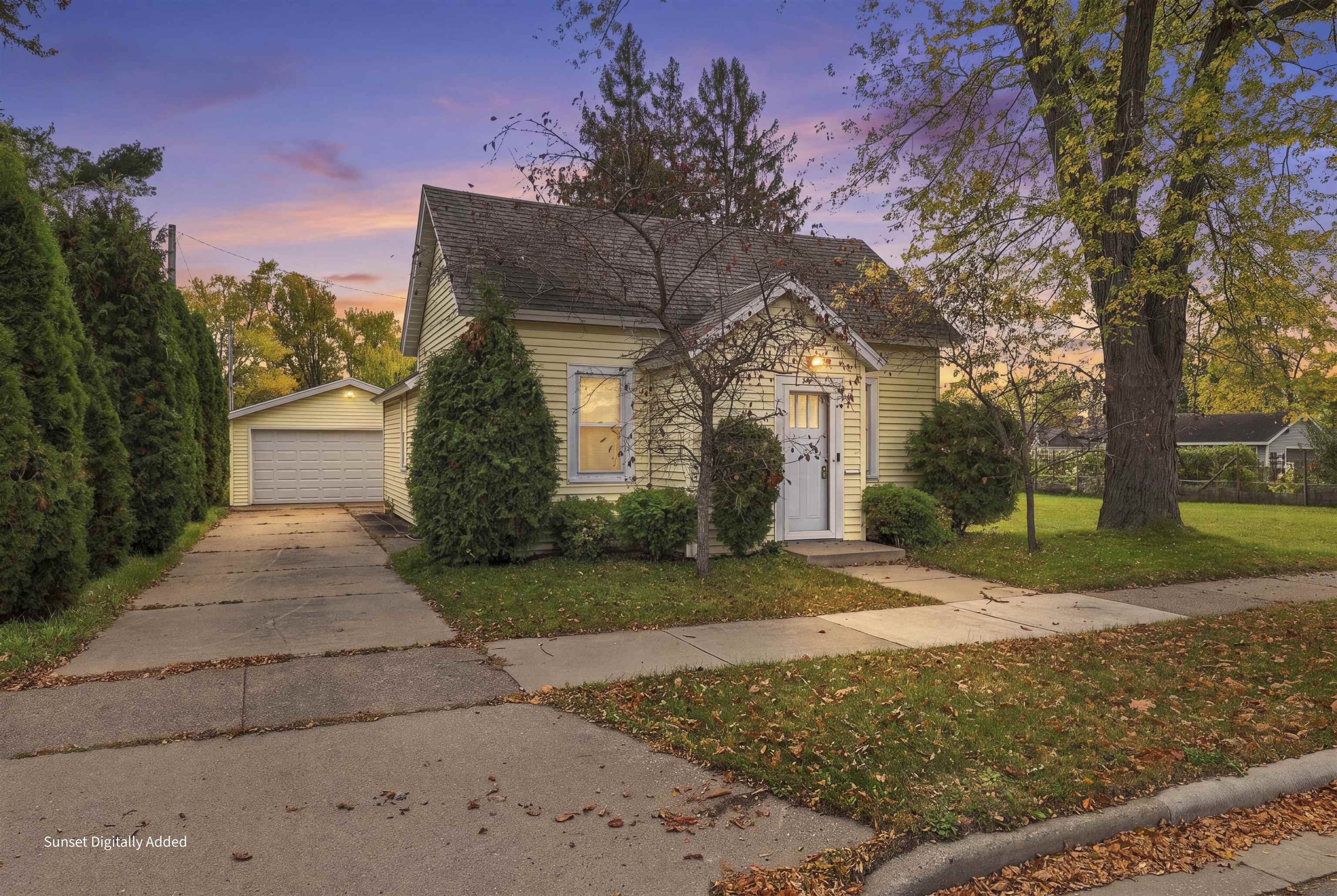2217 ILLINOIS AVENUE Property Photo 1