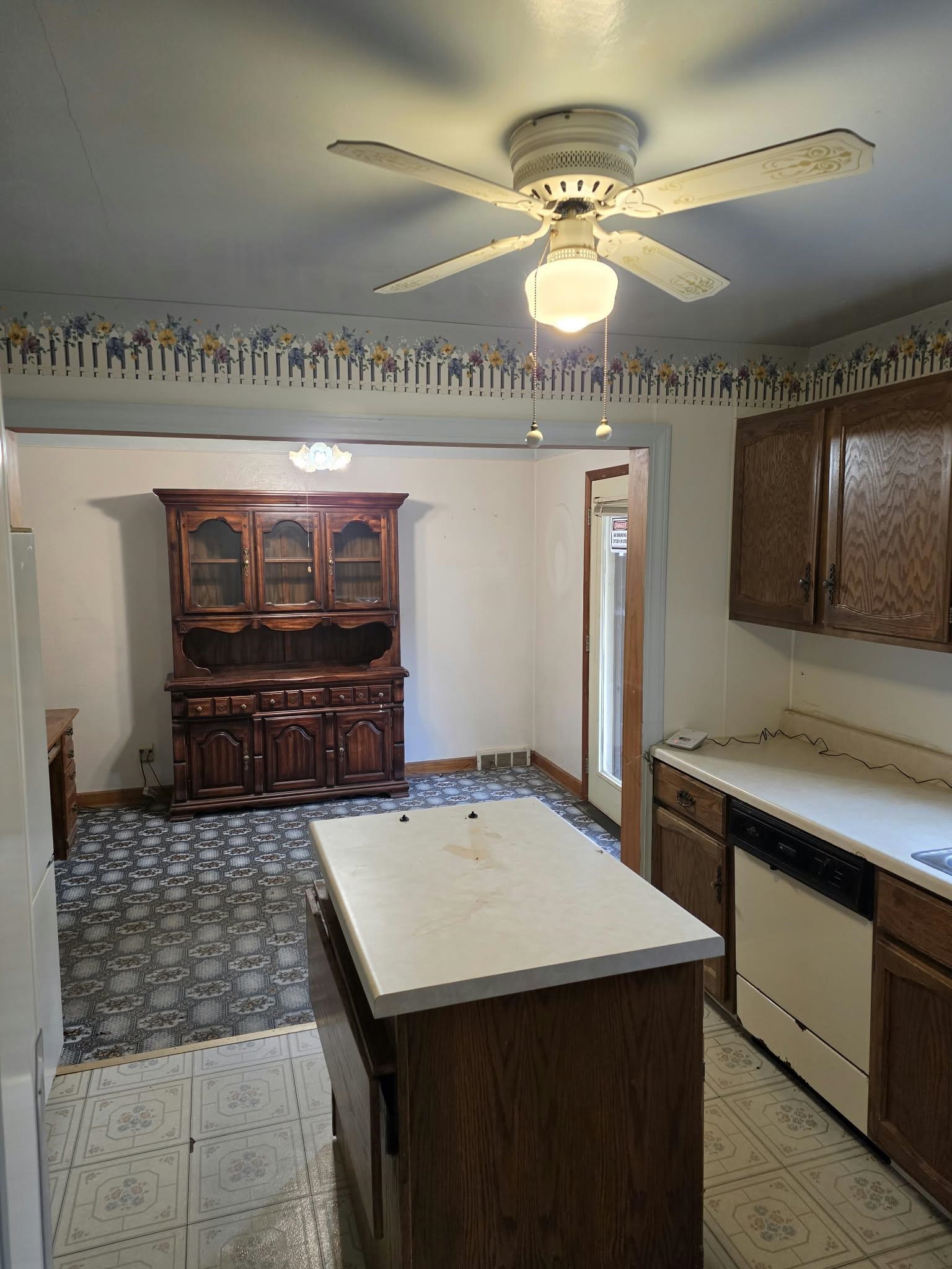 550 15th Avenue North Property Photo 18