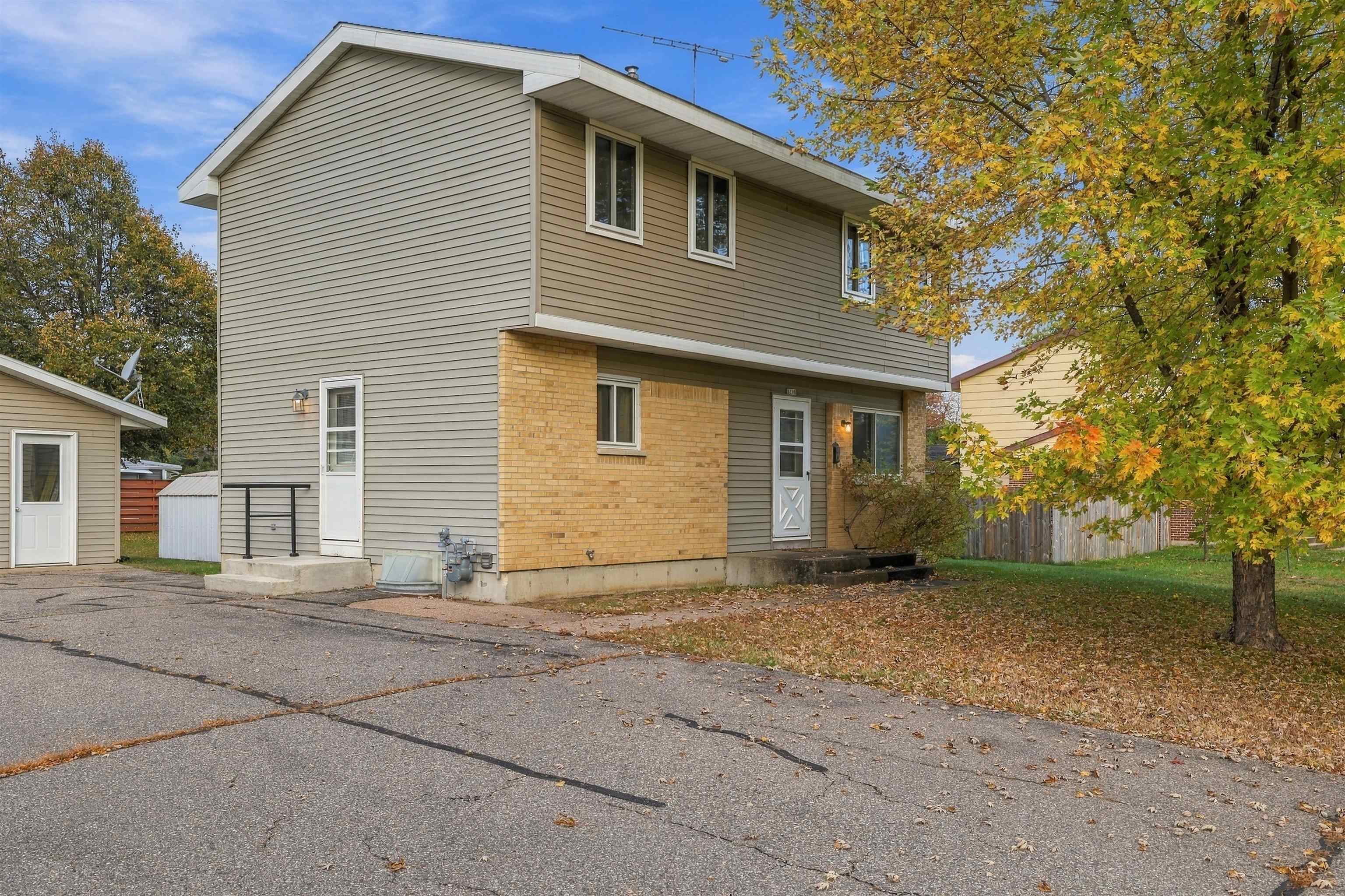 3298 Lindbergh Avenue Property Photo 2