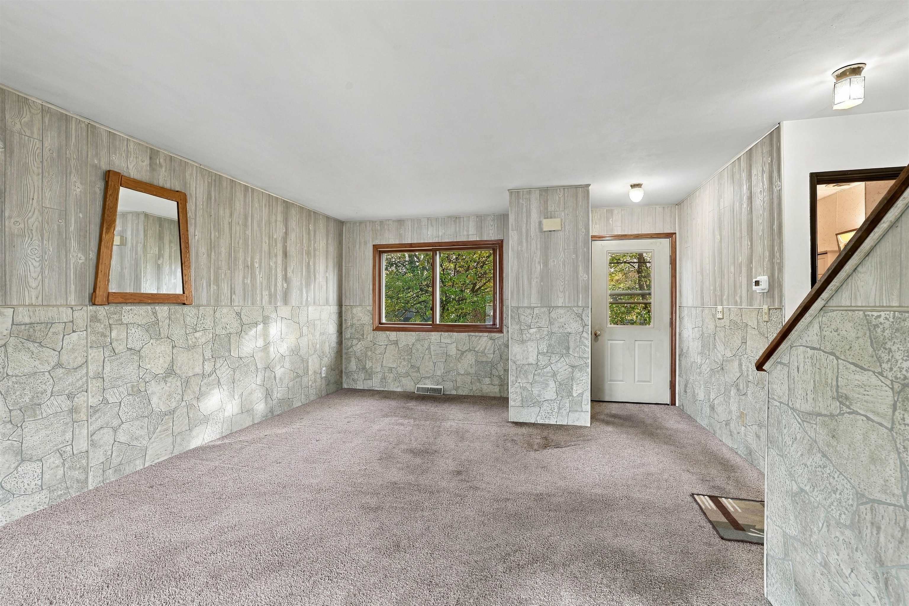 3298 Lindbergh Avenue Property Photo 6