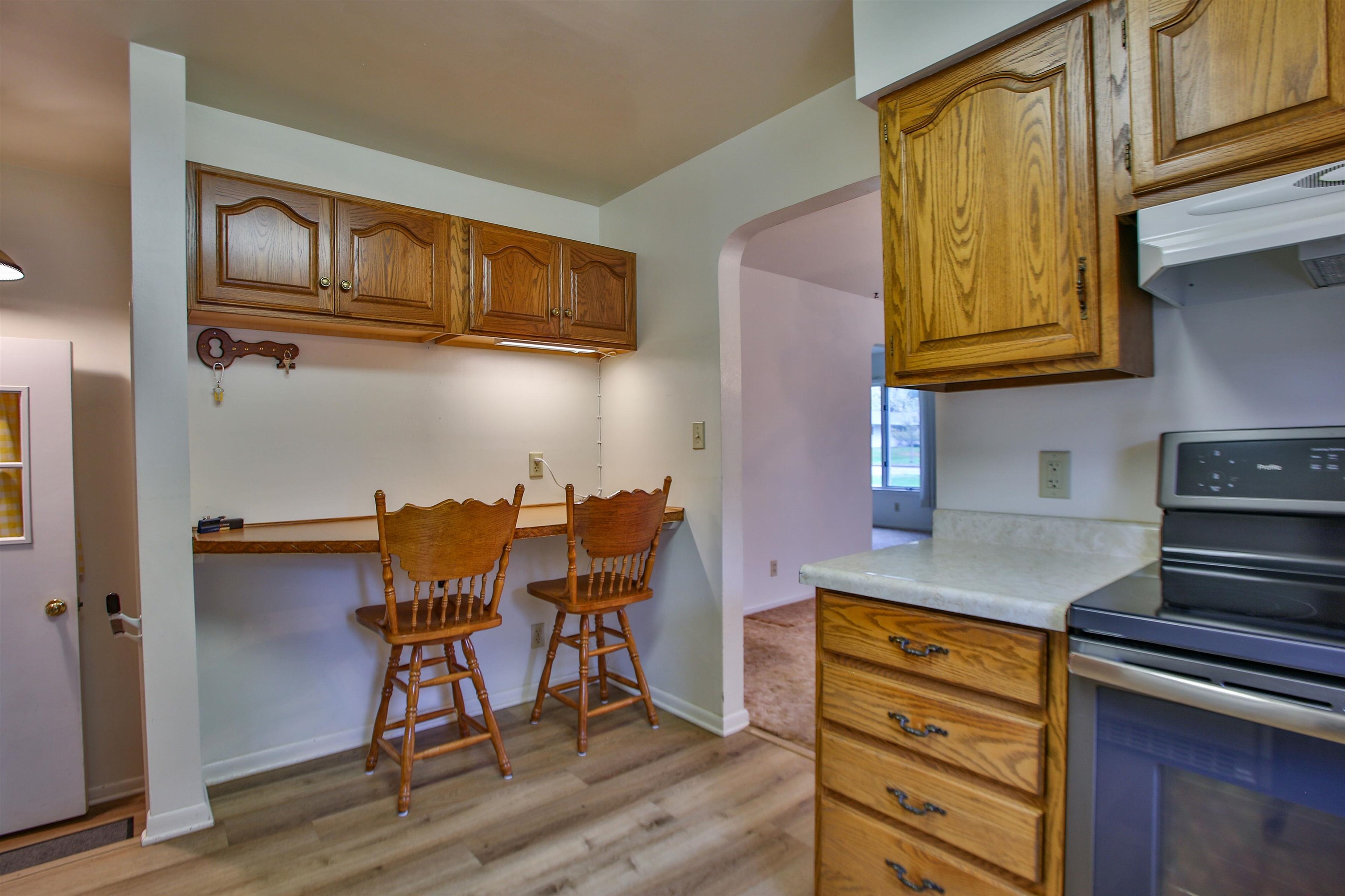 1402 Evergreen Road Property Photo 8