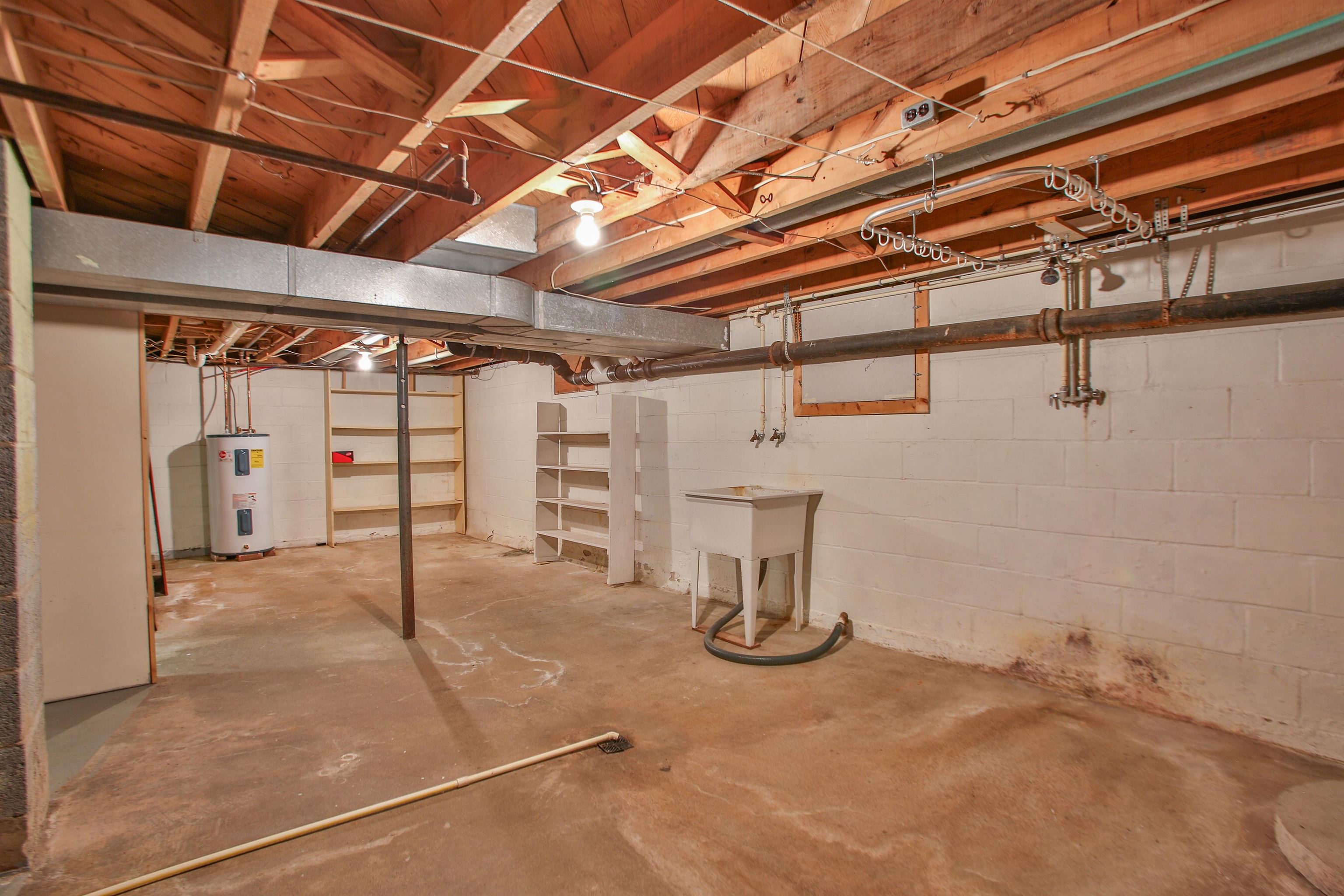 1402 Evergreen Road Property Photo 24