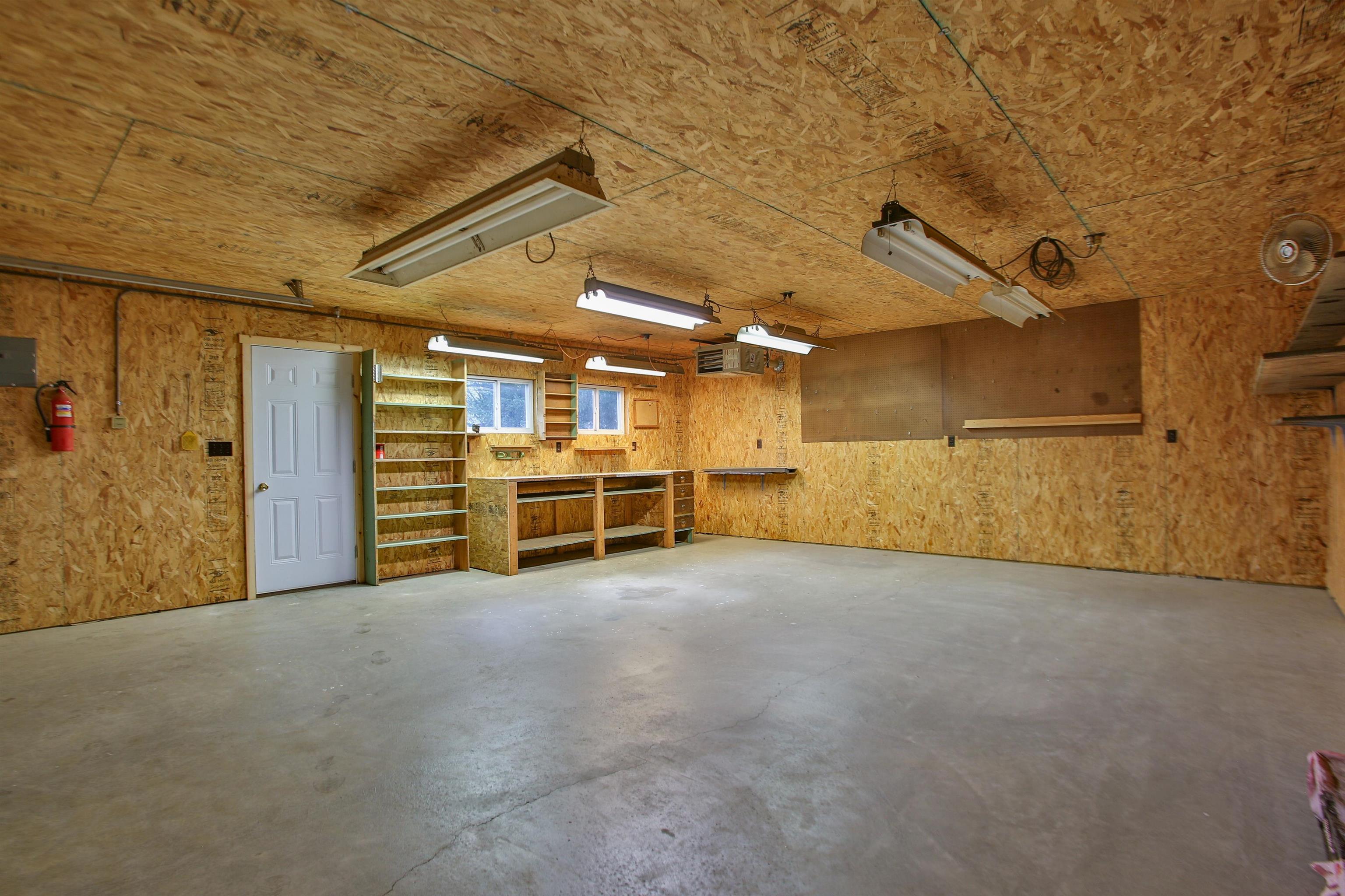 1402 Evergreen Road Property Photo 30