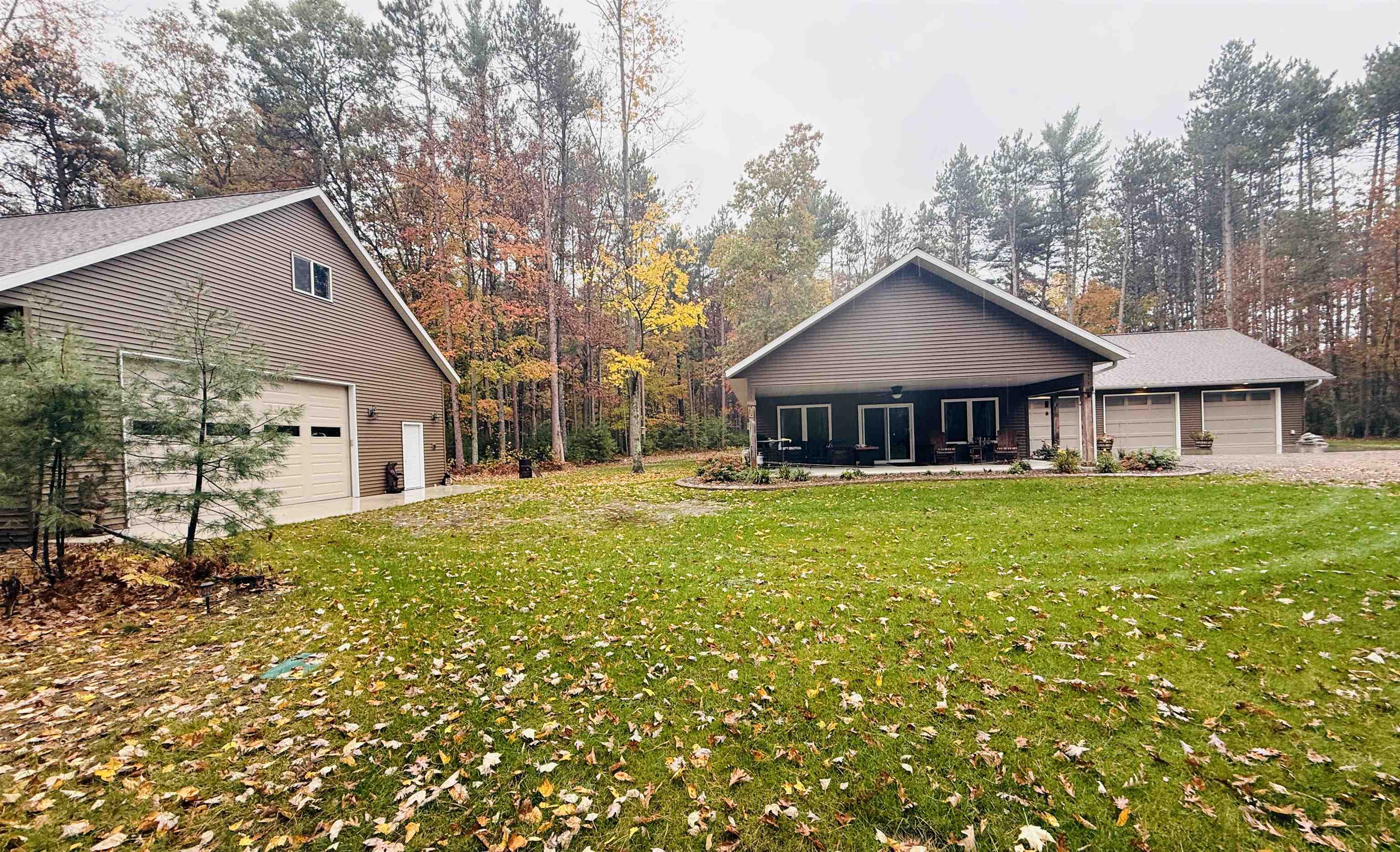 2426 Lake Road Property Photo 1