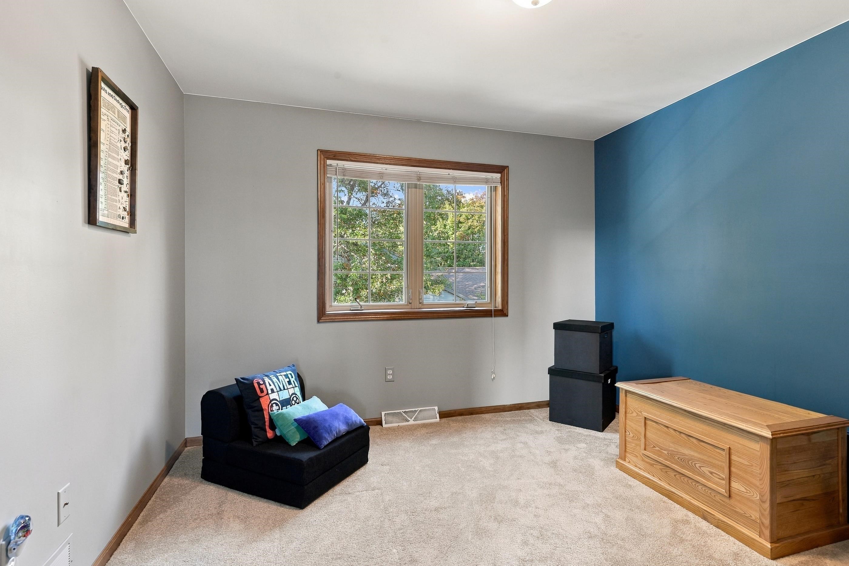 1900 Apple Court Property Photo 36