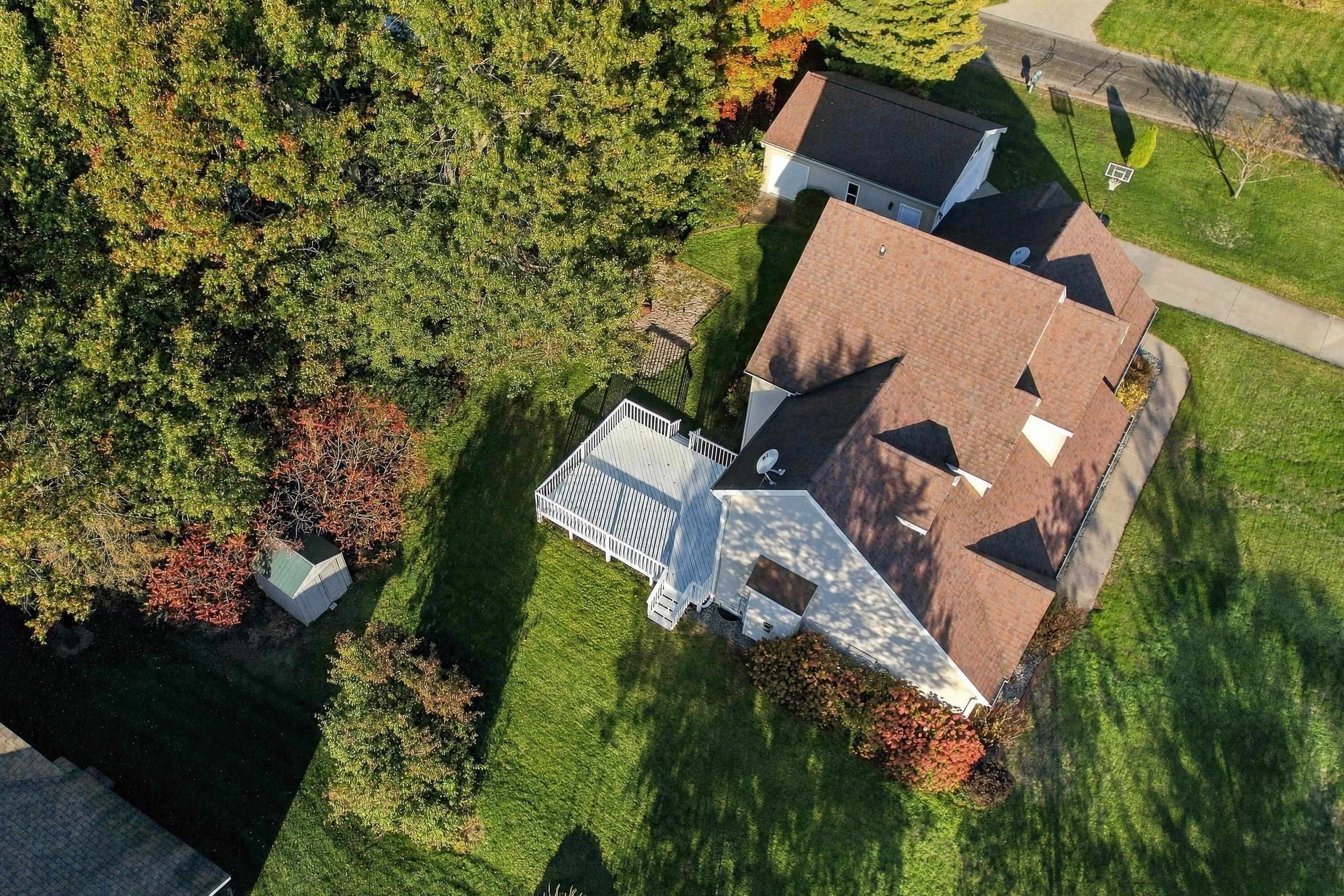1900 Apple Court Property Photo 53
