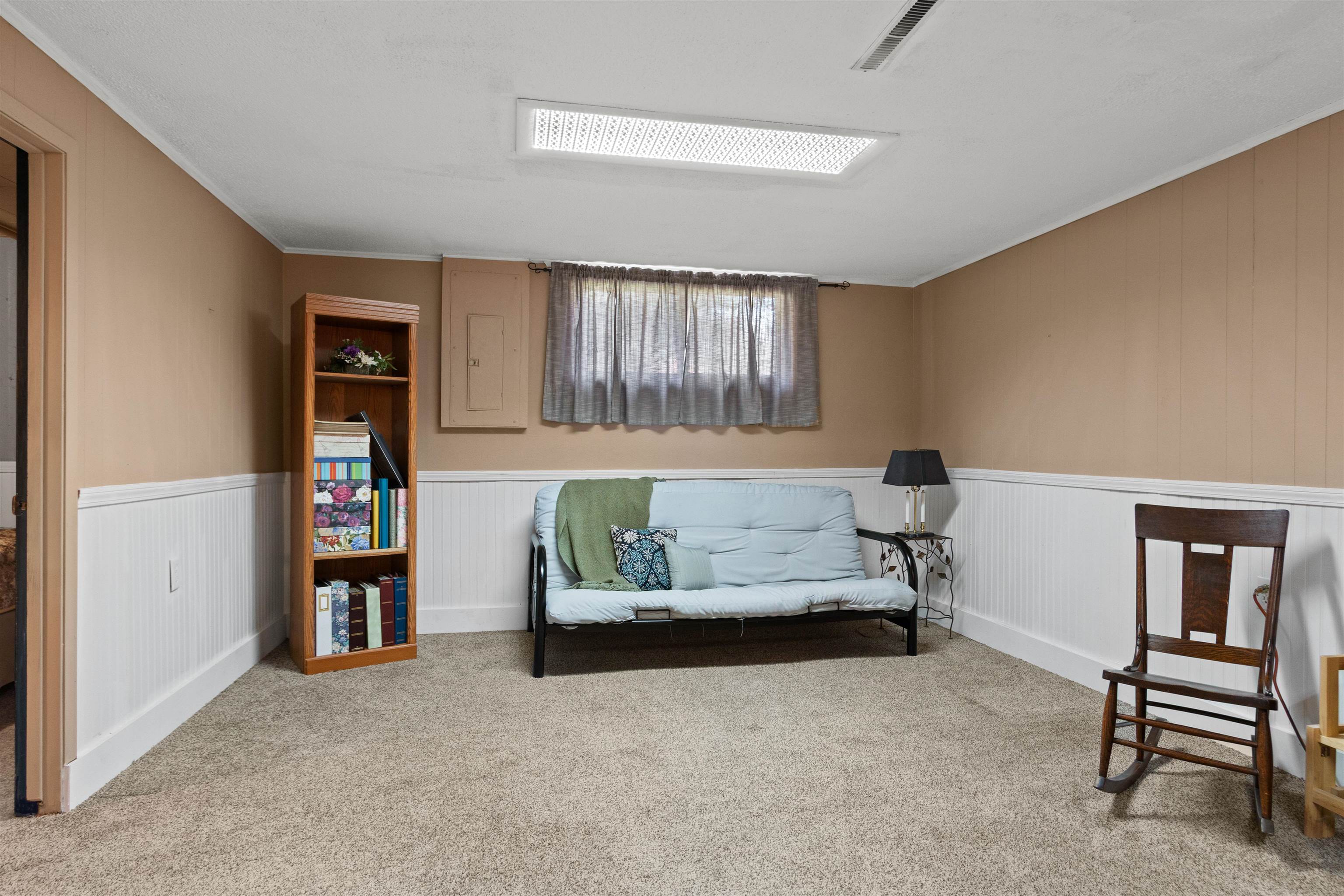 6511 Batavia Avenue Property Photo 24