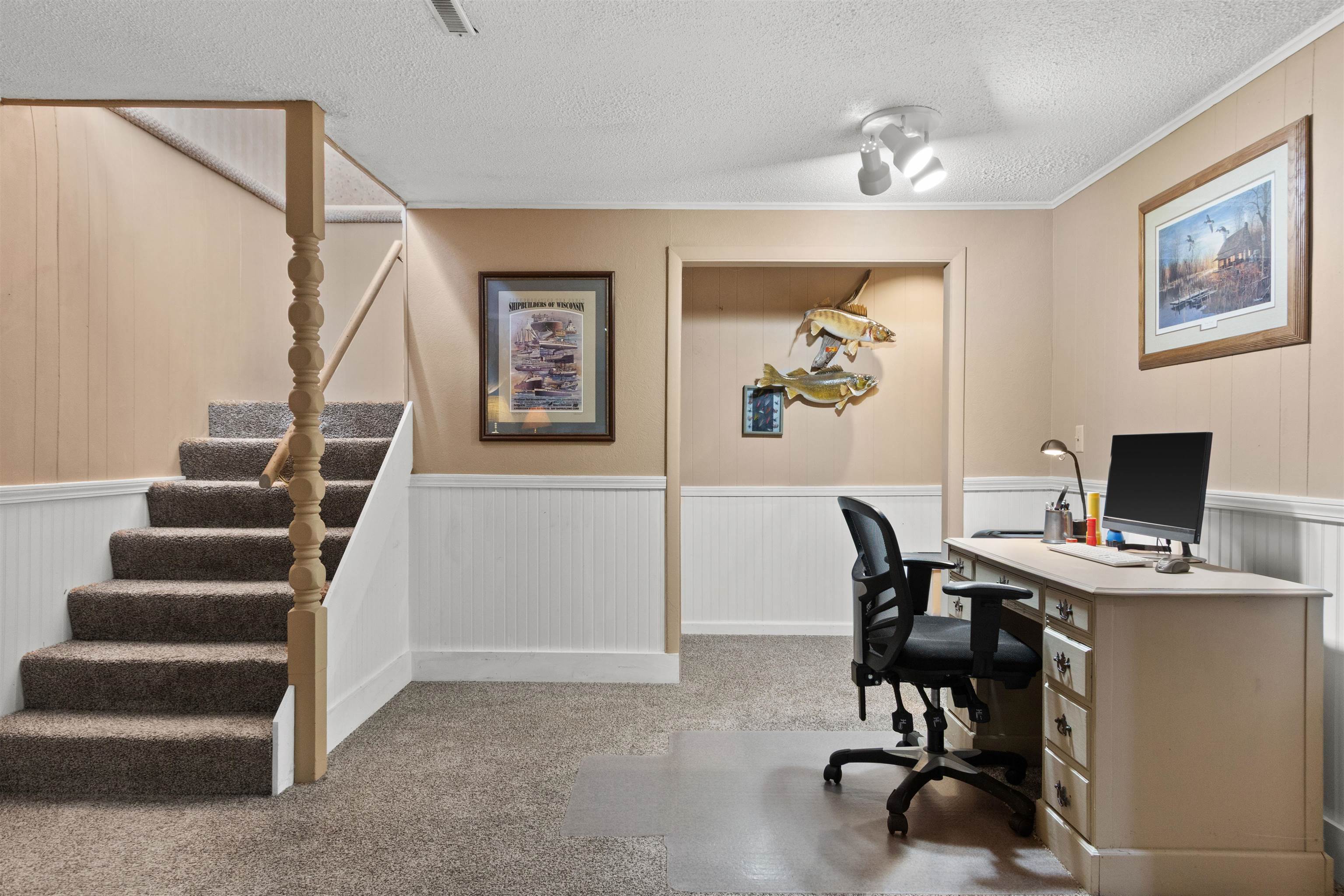 6511 Batavia Avenue Property Photo 25