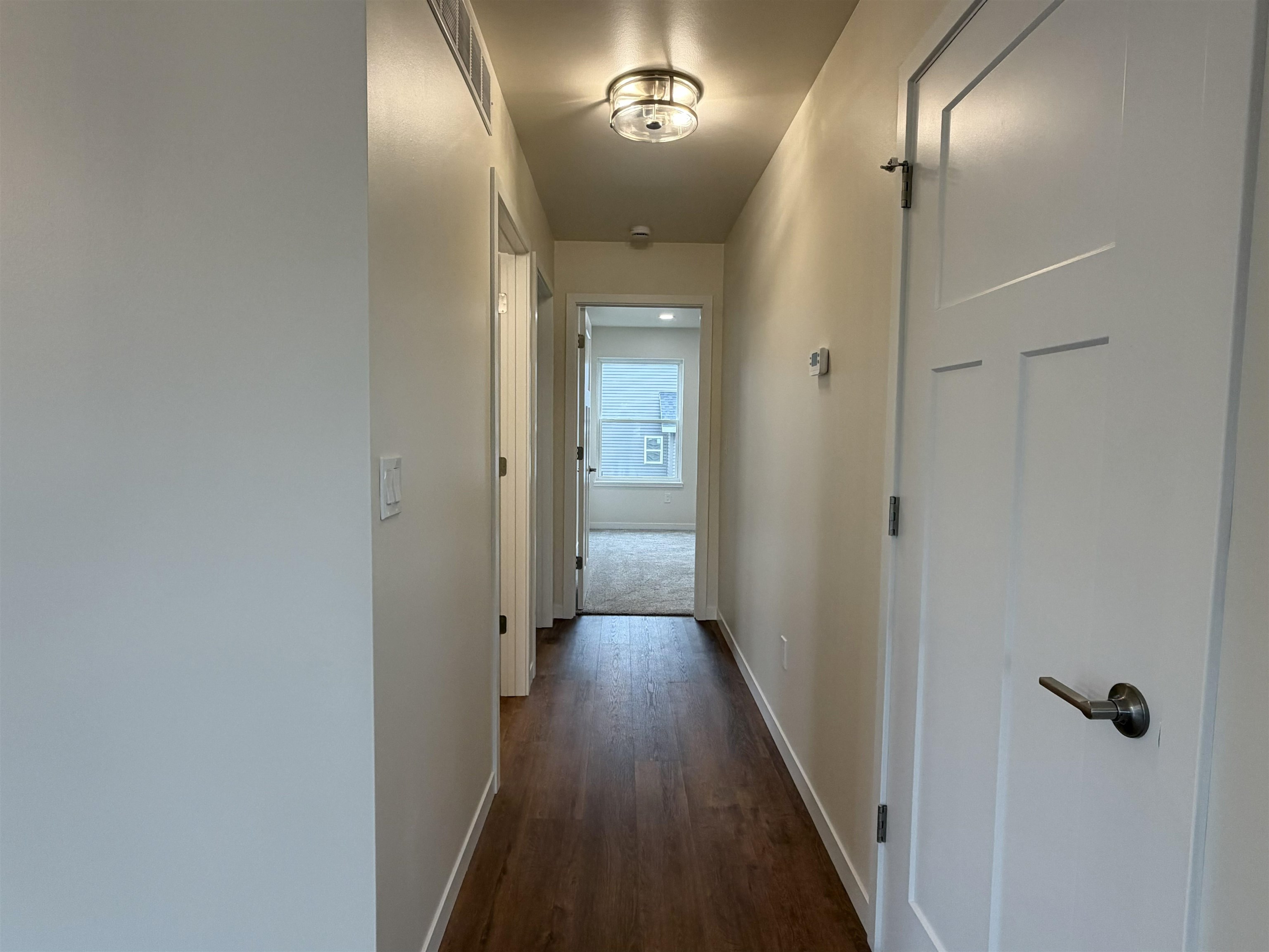695 Oak Street Property Photo 16