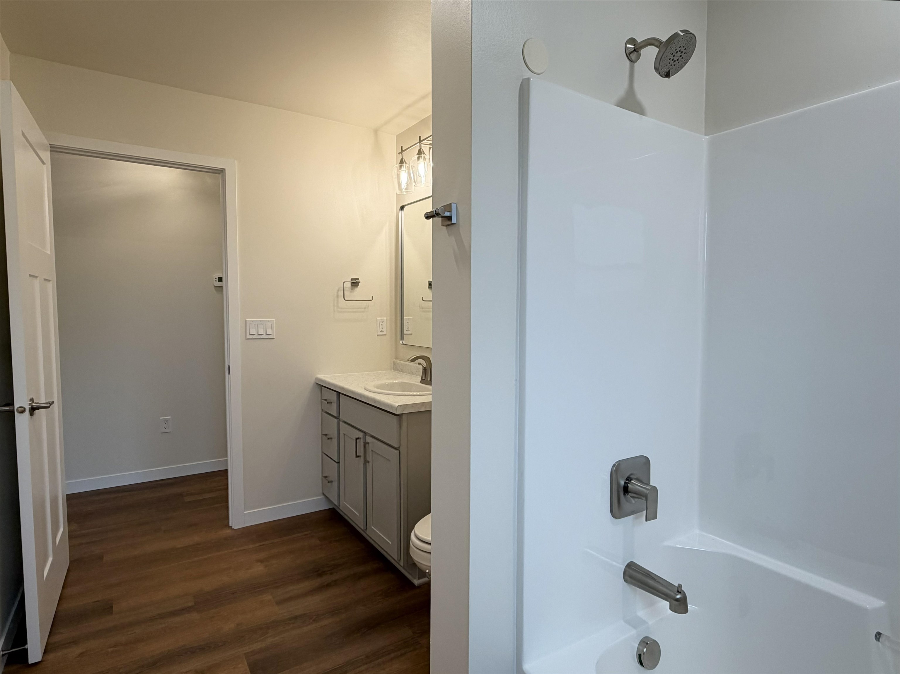 695 Oak Street Property Photo 18