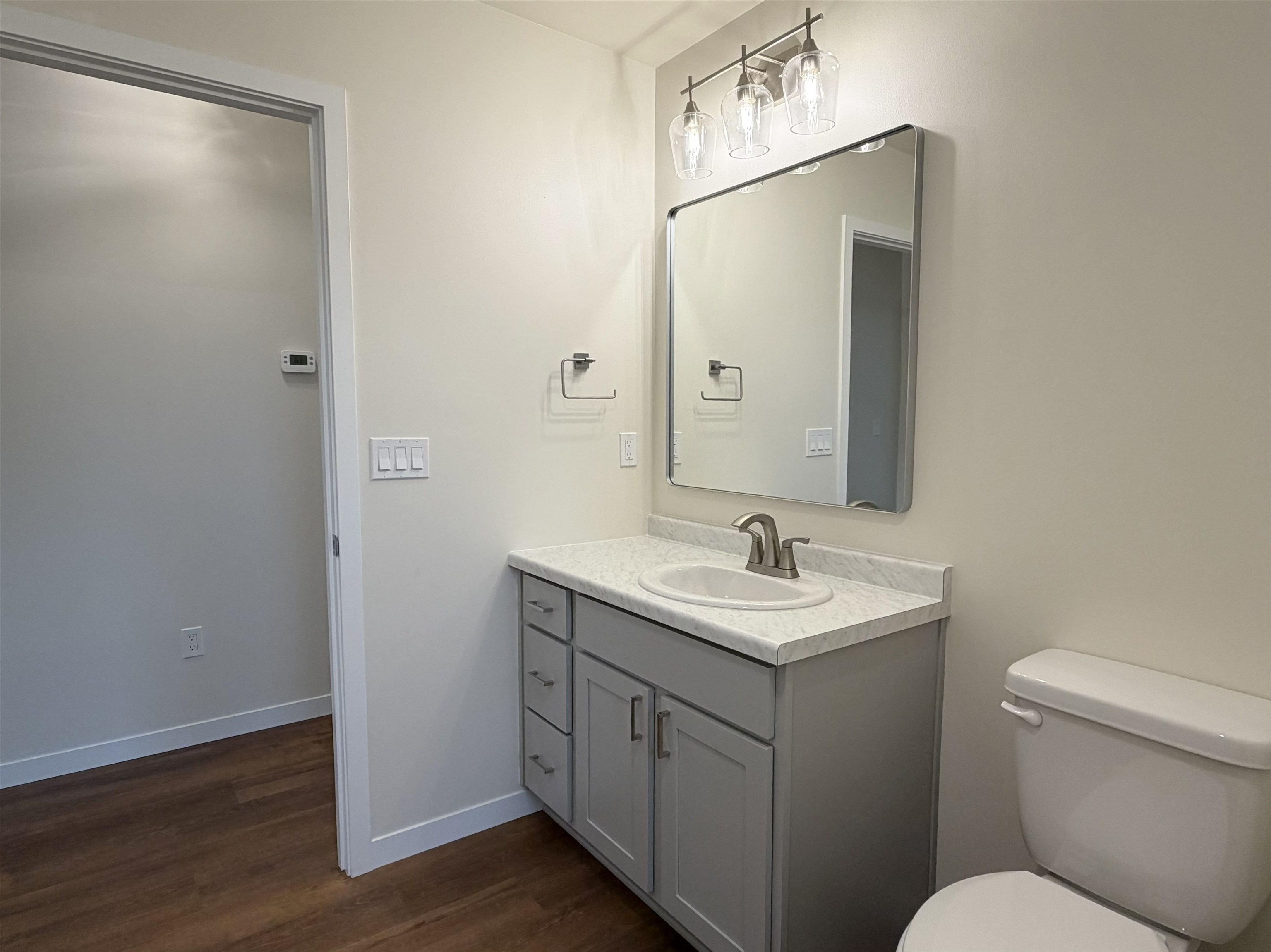 695 Oak Street Property Photo 19