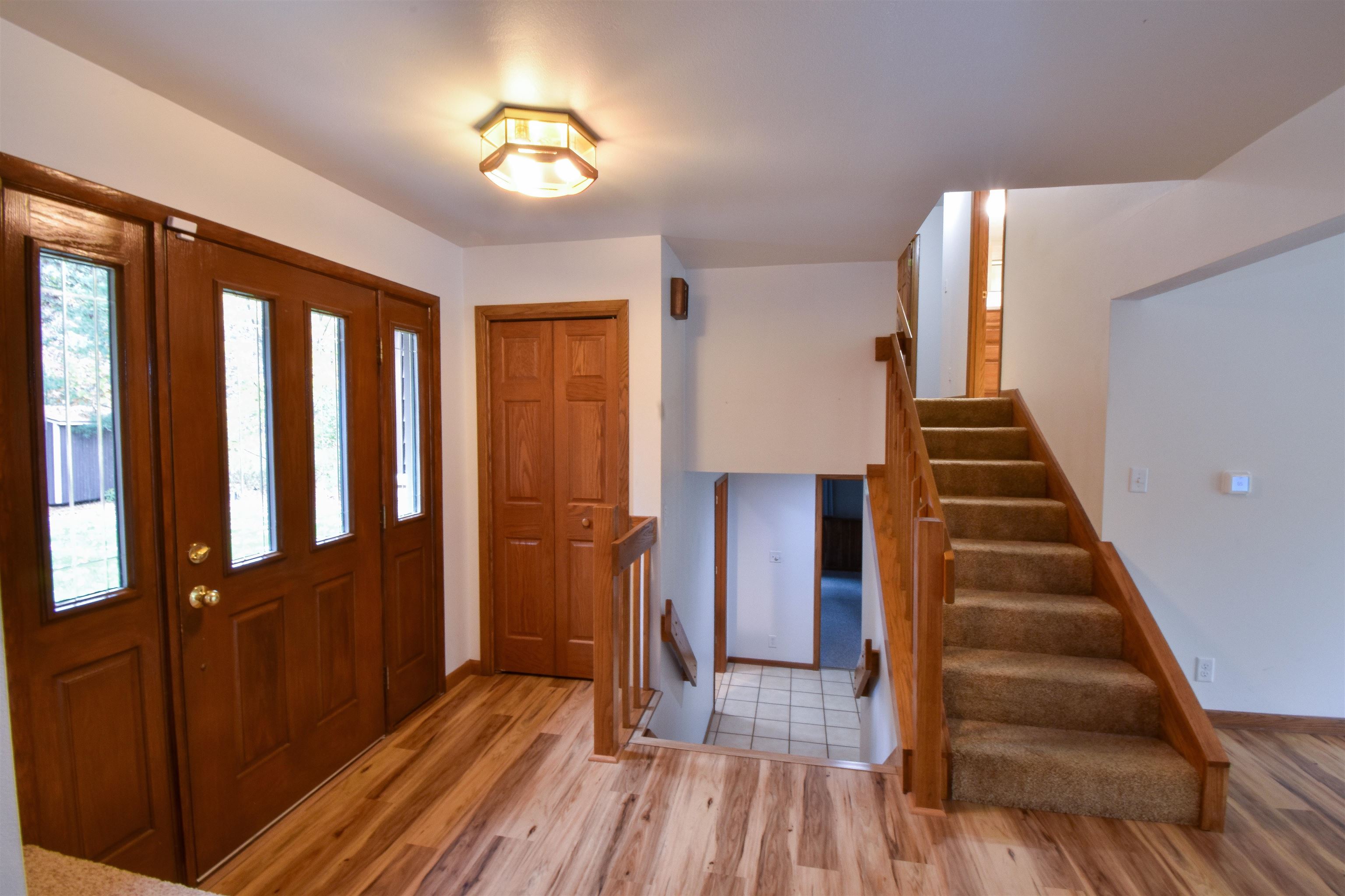 2311 Rainbow Drive Property Photo 3