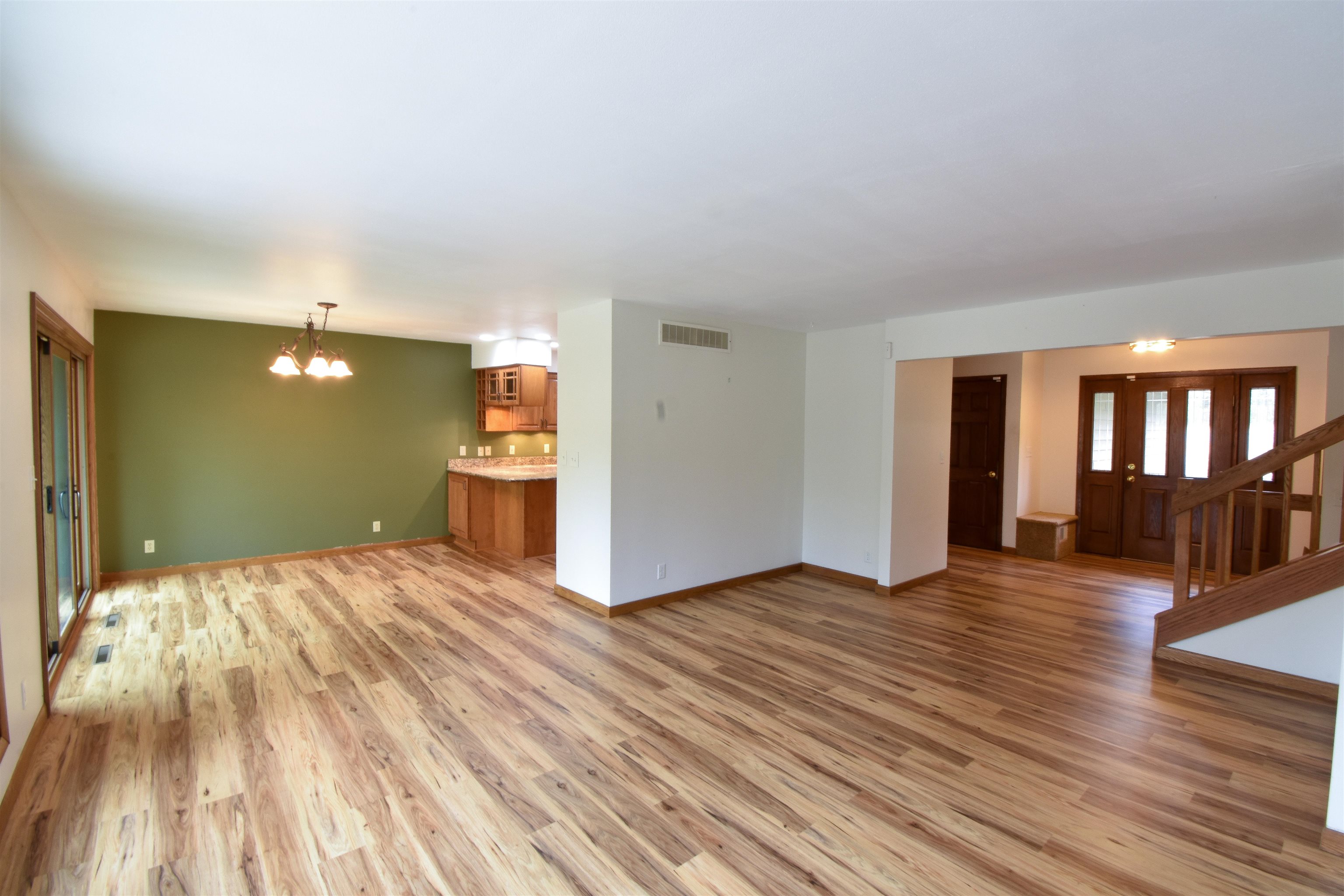 2311 Rainbow Drive Property Photo 9