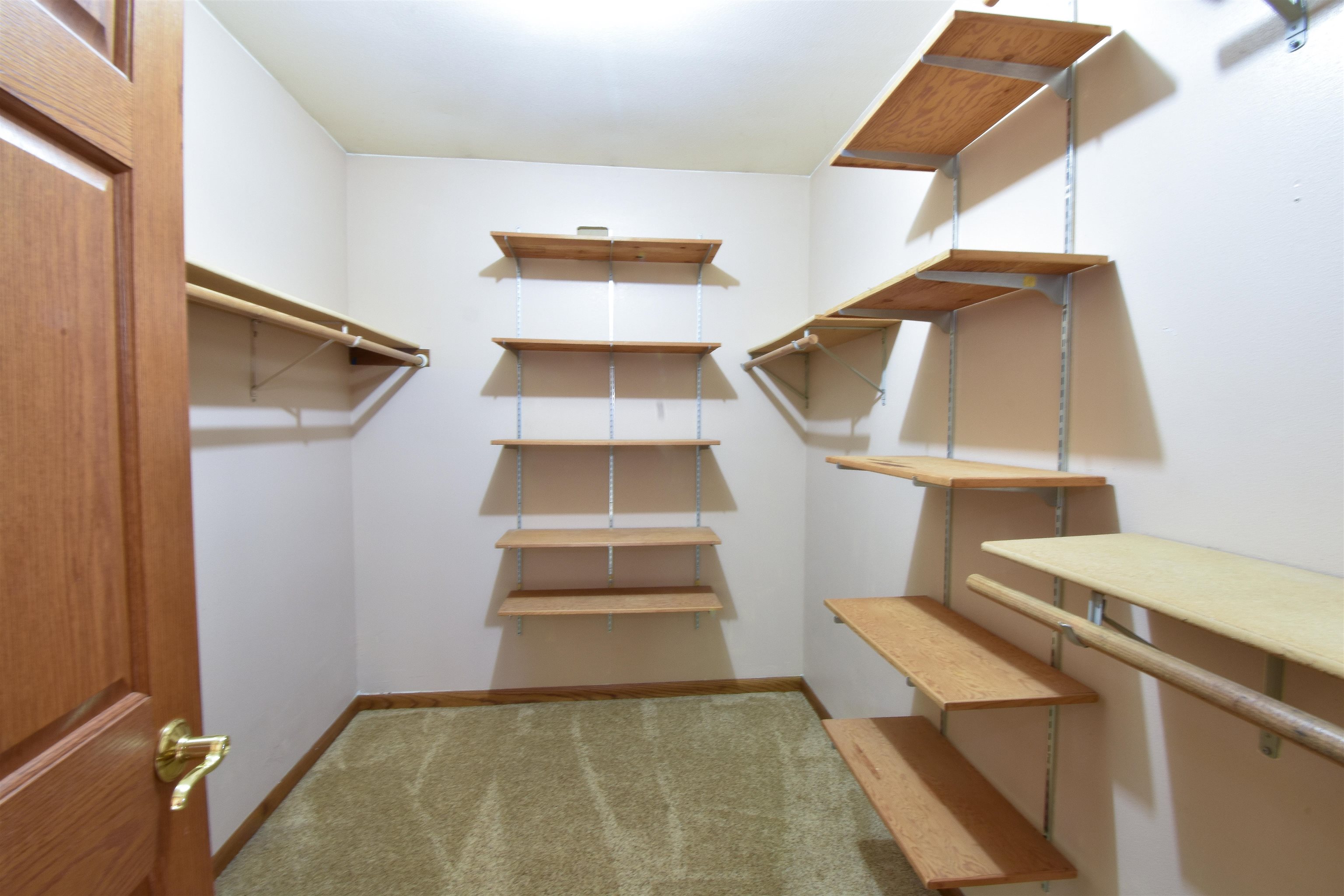 2311 Rainbow Drive Property Photo 13