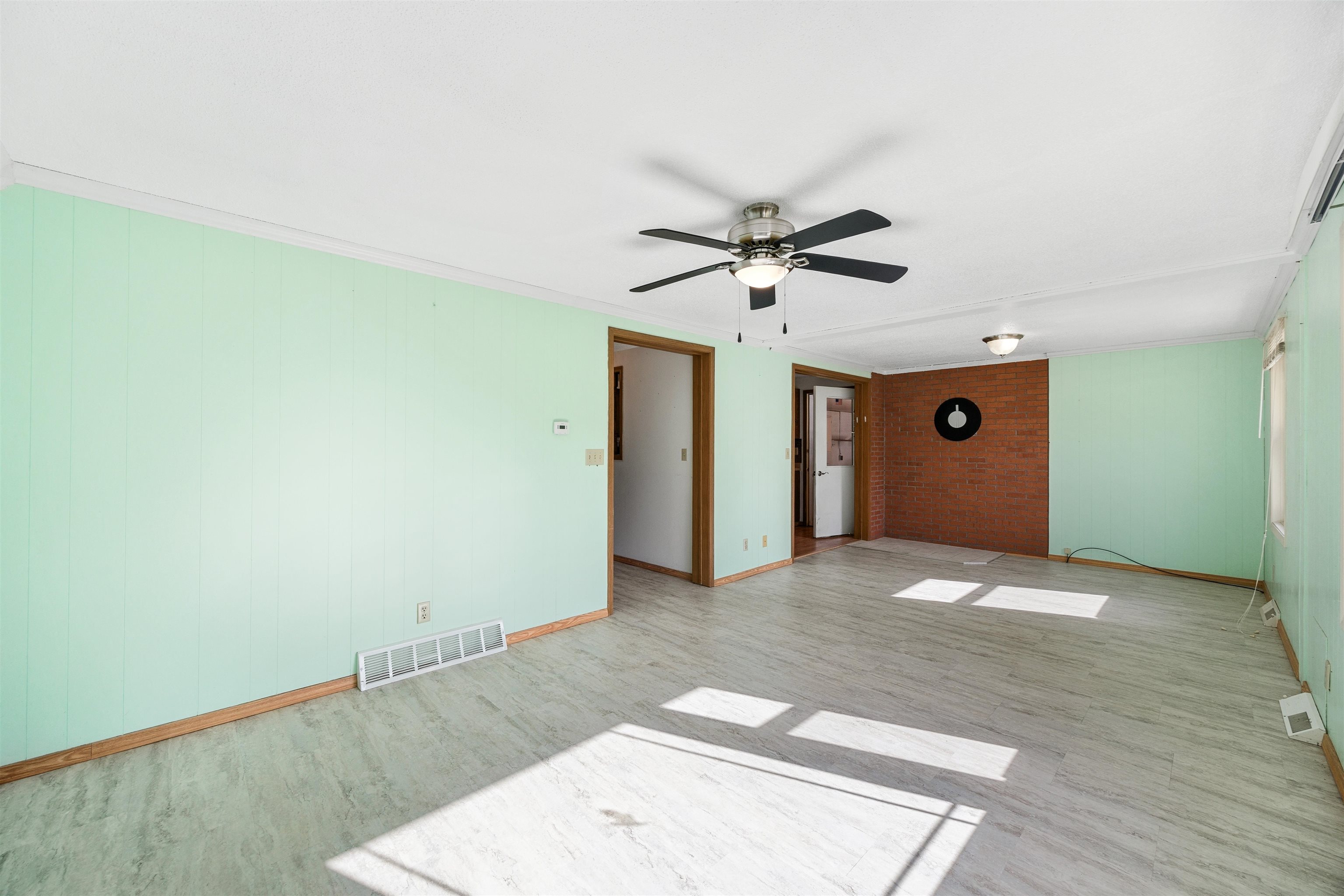 521 Bailey Street Property Photo 10