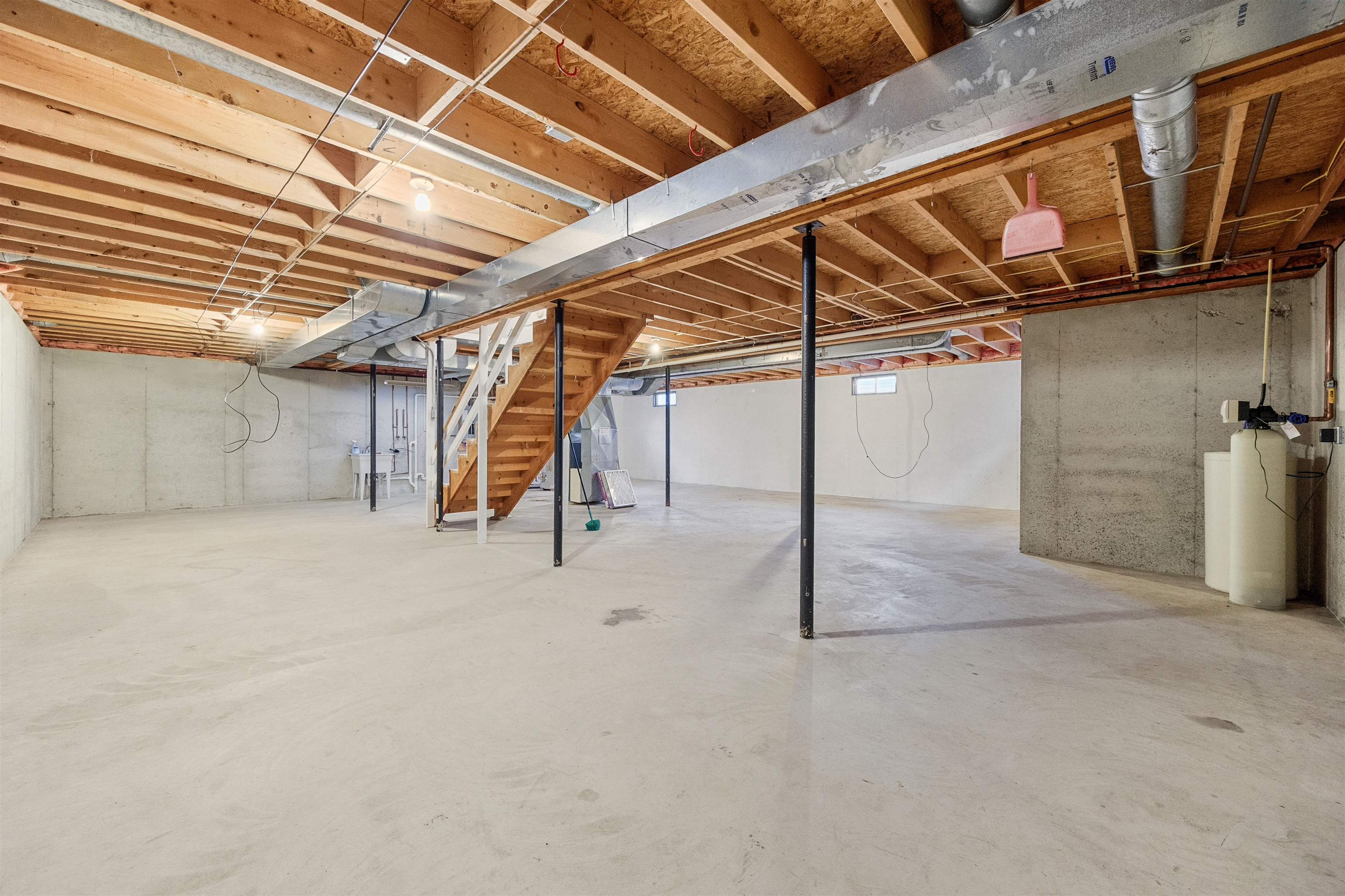 521 Bailey Street Property Photo 18