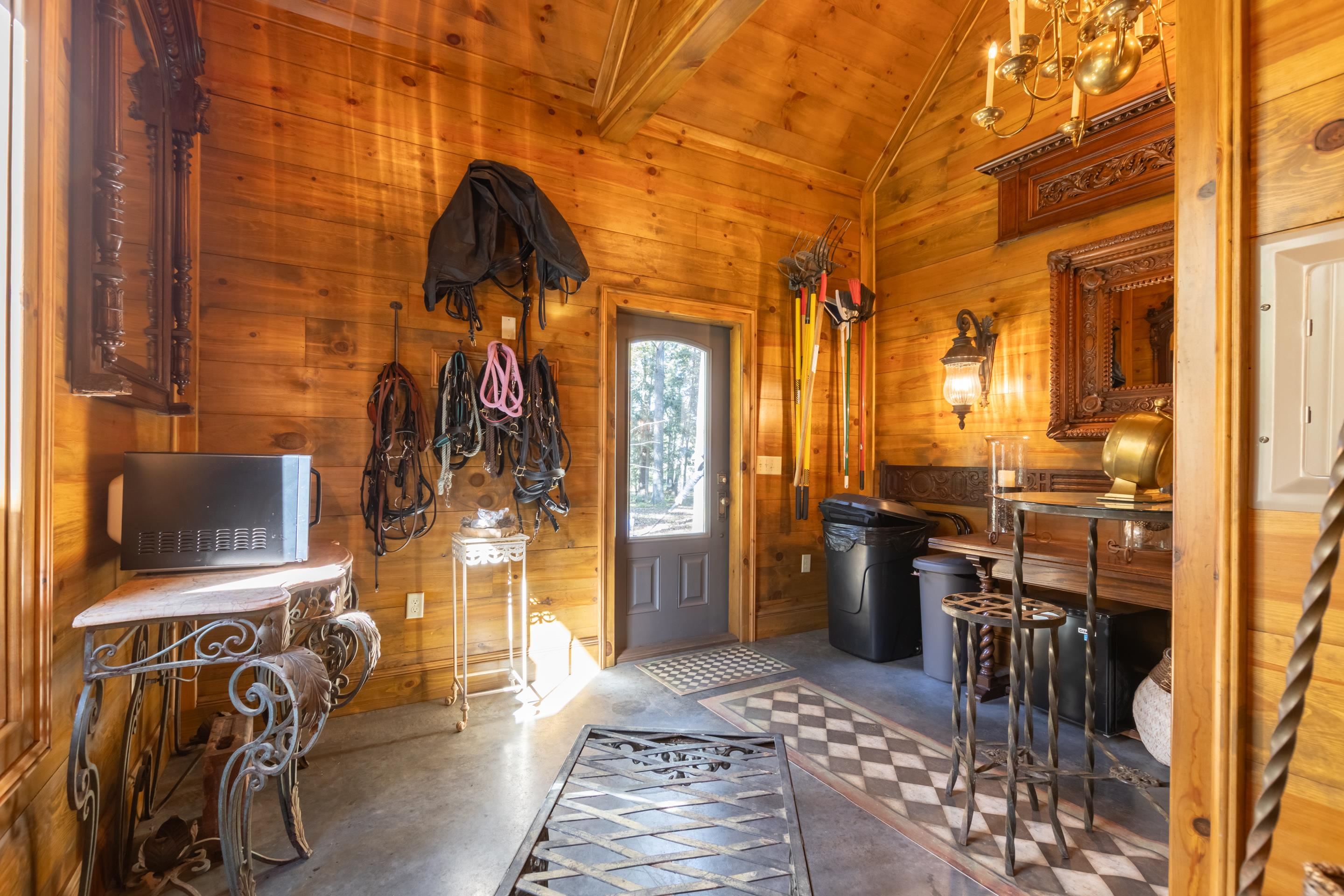 145683 Flint Creek Circle Property Photo 8