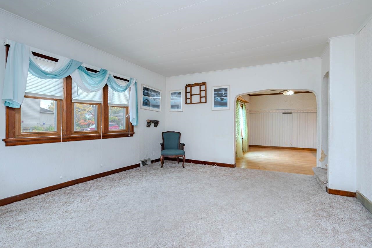 300 Cottage Street Property Photo 16