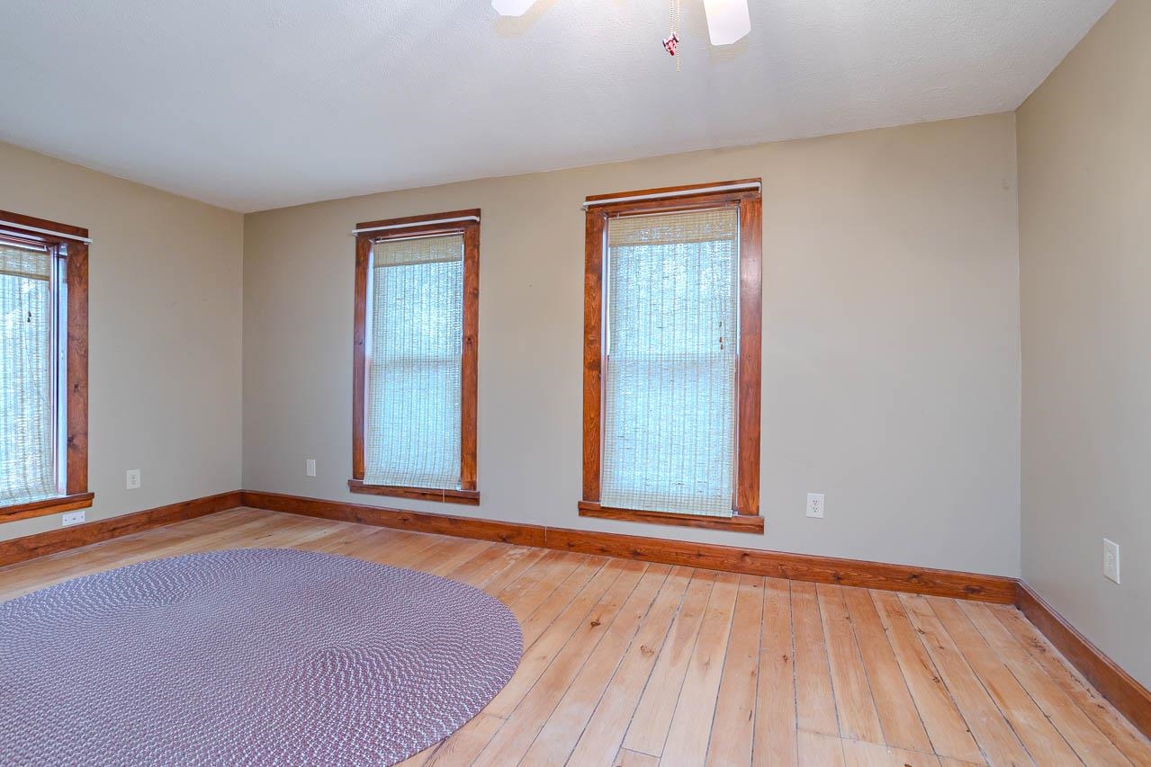 300 Cottage Street Property Photo 34